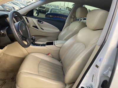 2017 INFINITI QX50 RWD