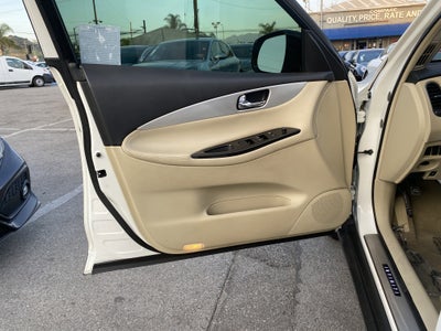 2017 INFINITI QX50 RWD