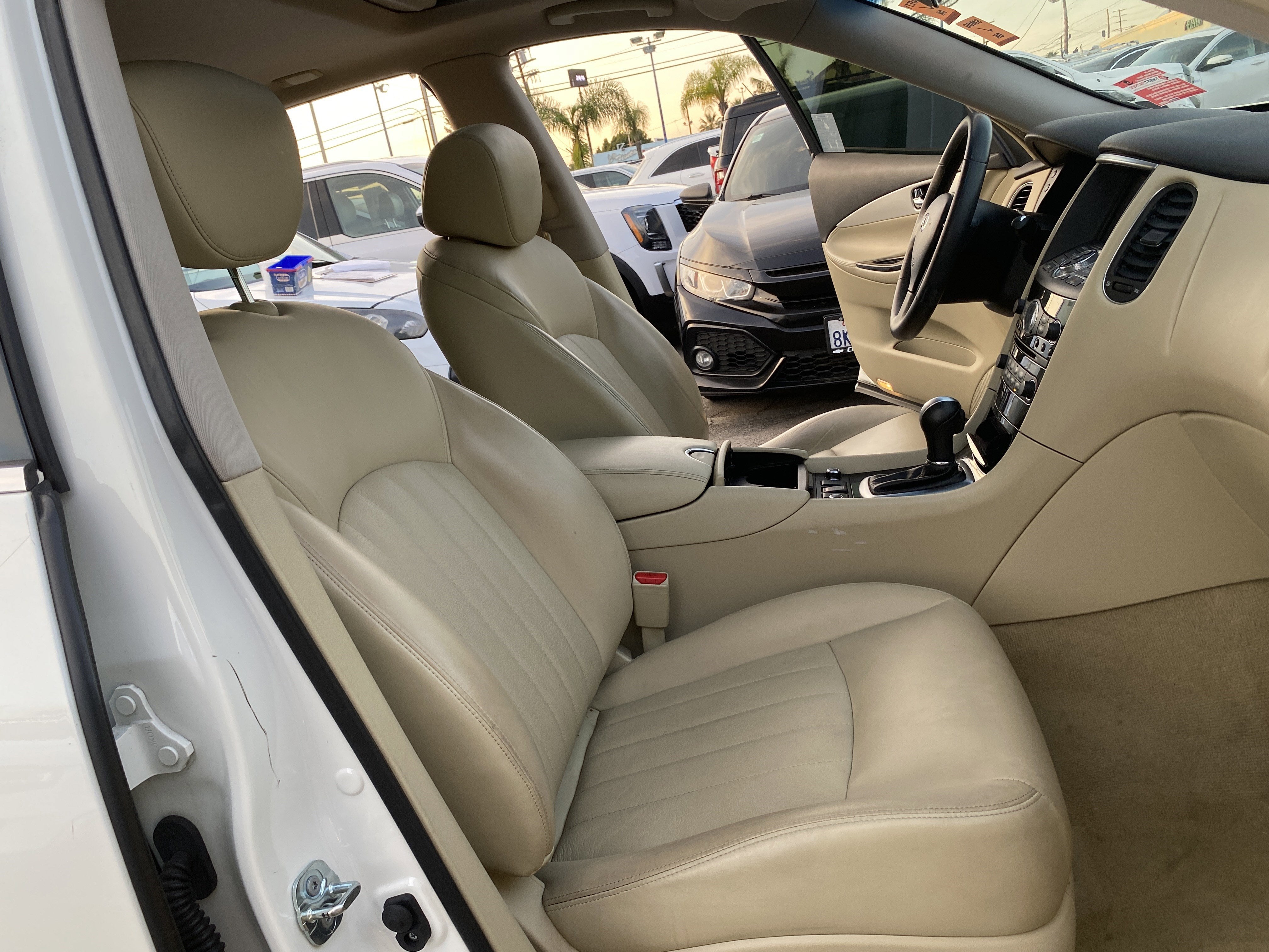 2017 INFINITI QX50 RWD