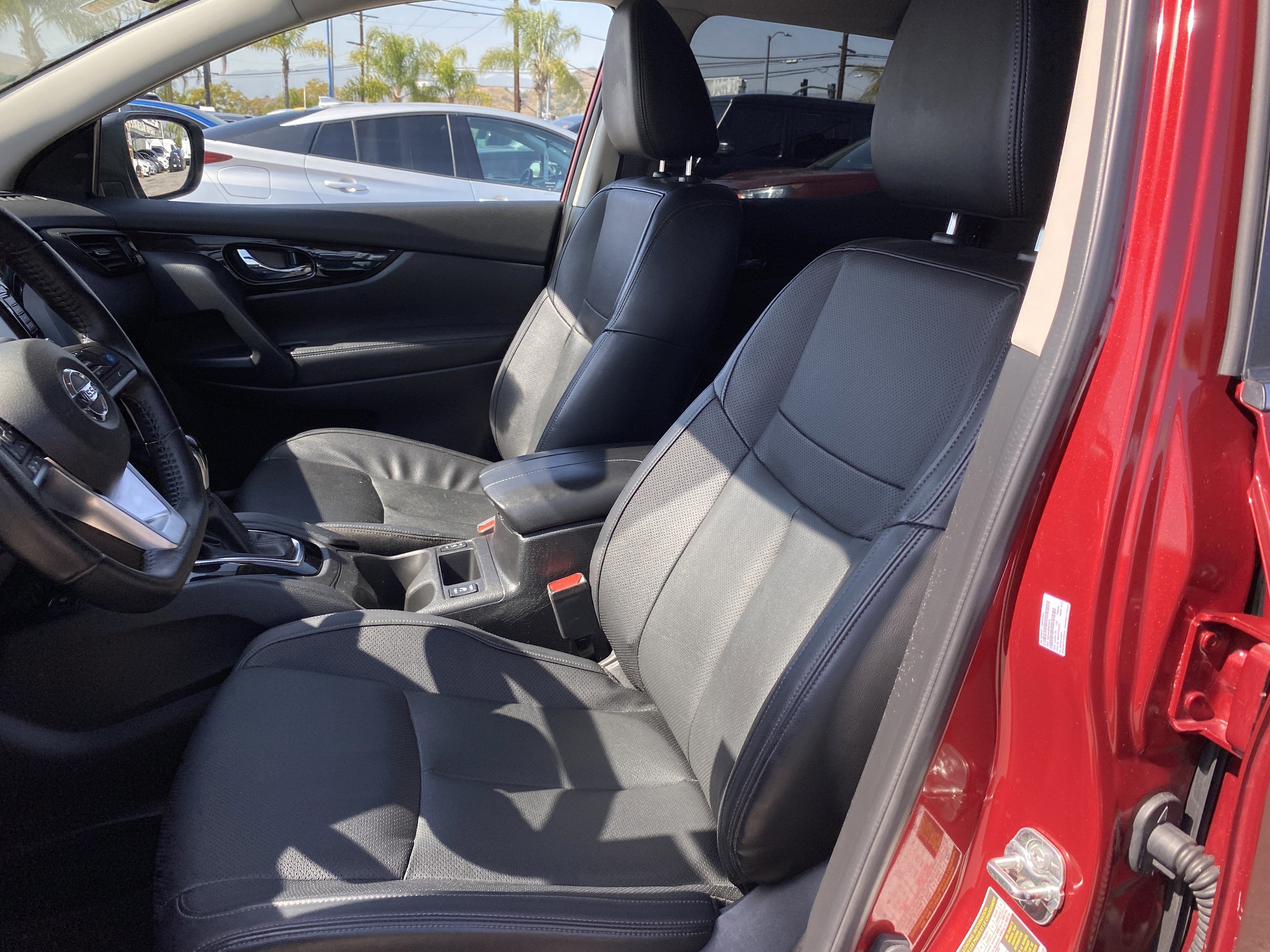 2022 Nissan Rogue Sport SL