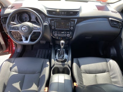 2022 Nissan Rogue Sport SL