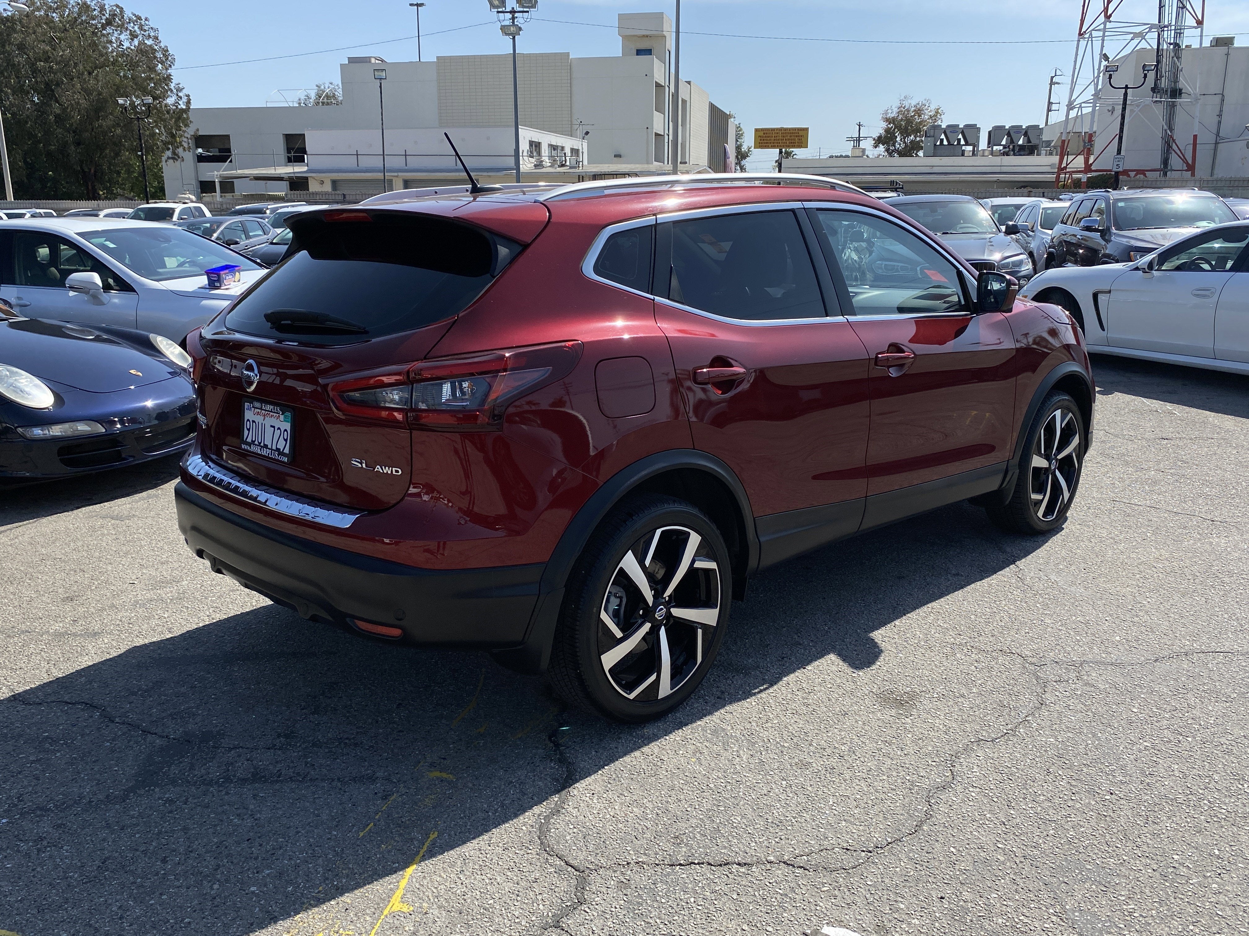 2022 Nissan Rogue Sport SL