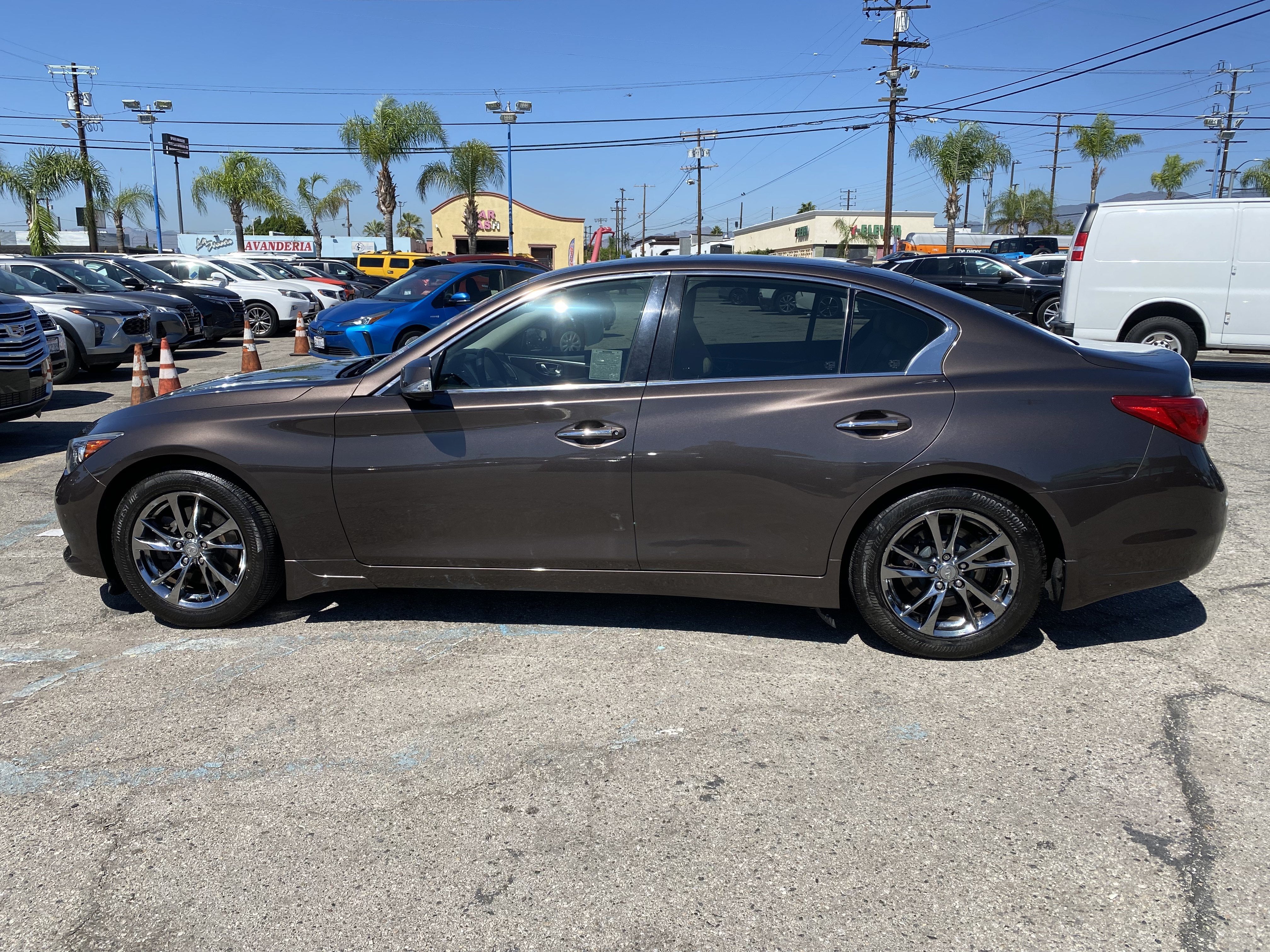 2015 INFINITI Q50 4DR SDN PREMIUM AWD