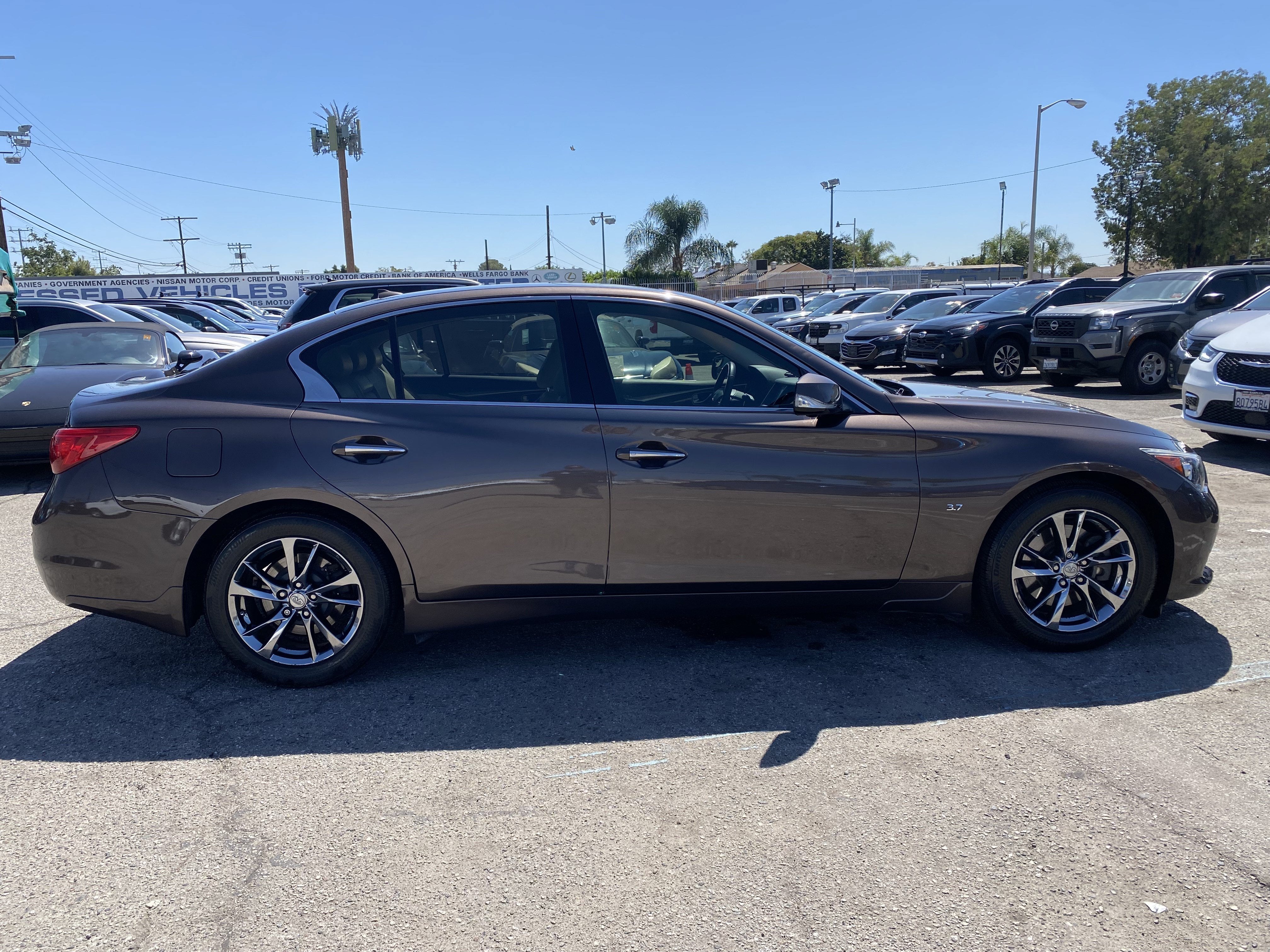 2015 INFINITI Q50 4DR SDN PREMIUM AWD