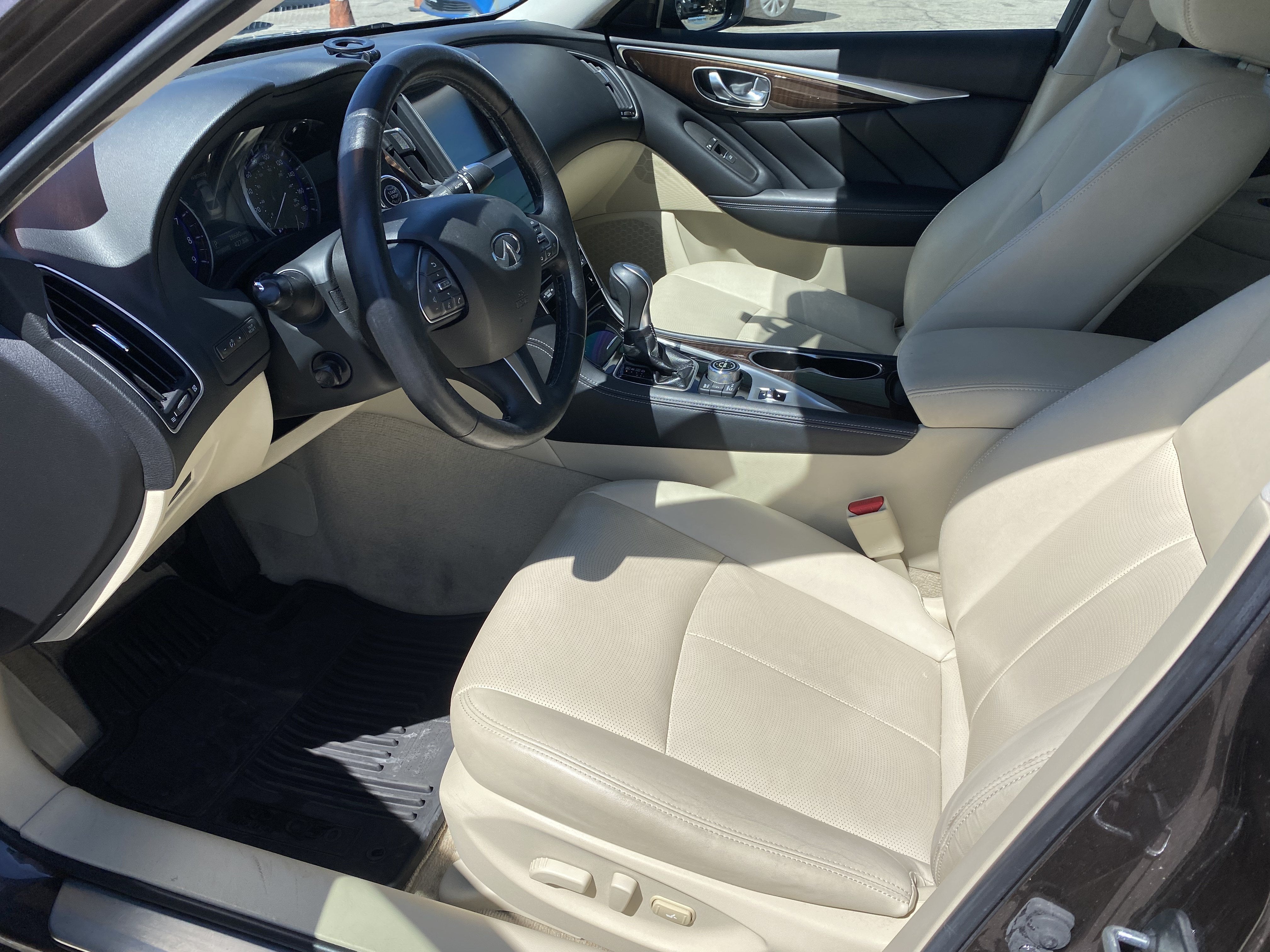 2015 INFINITI Q50 4DR SDN PREMIUM AWD