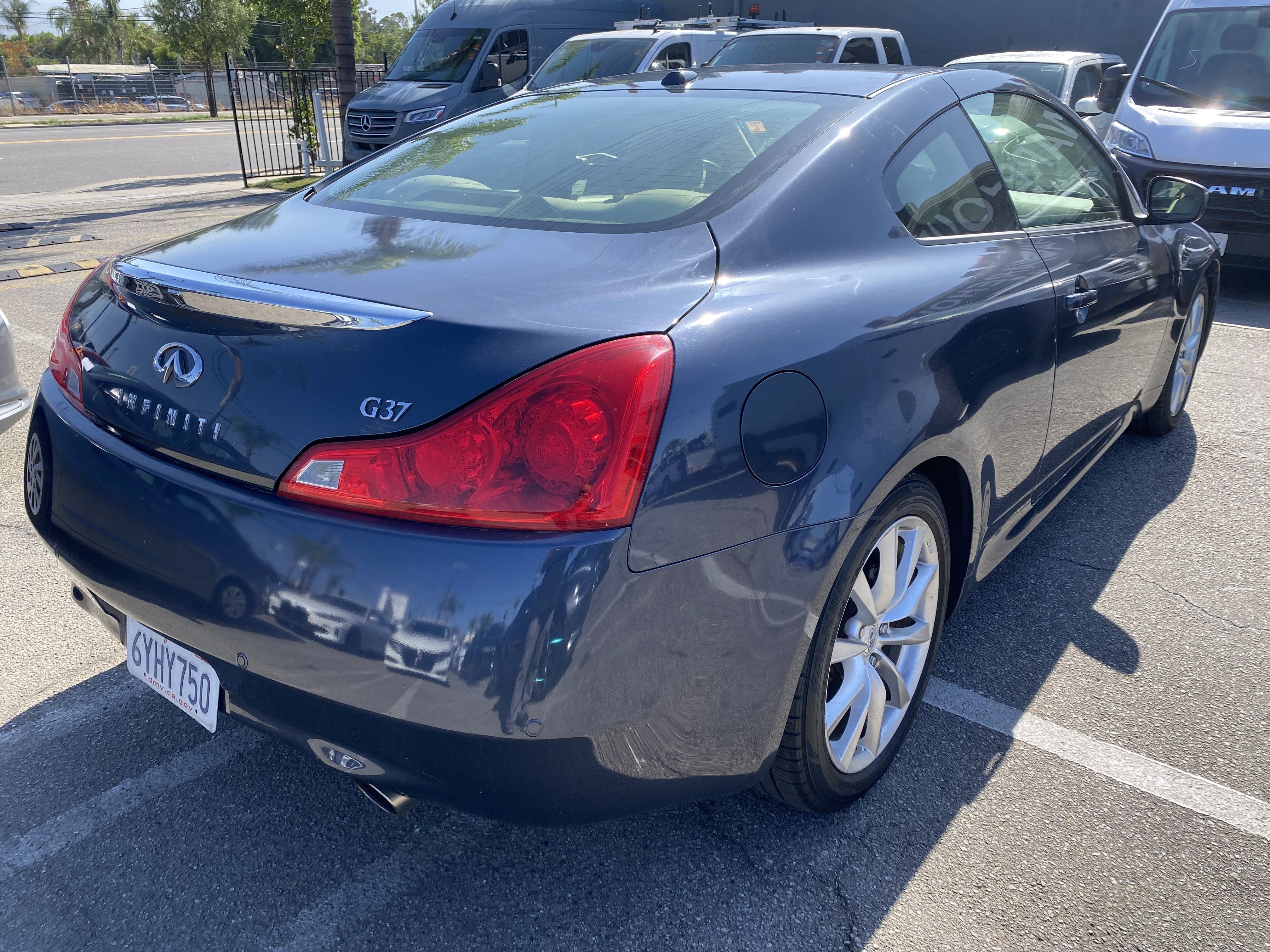 2013 INFINITI G37 Coupe 2DR JOURNEY RWD