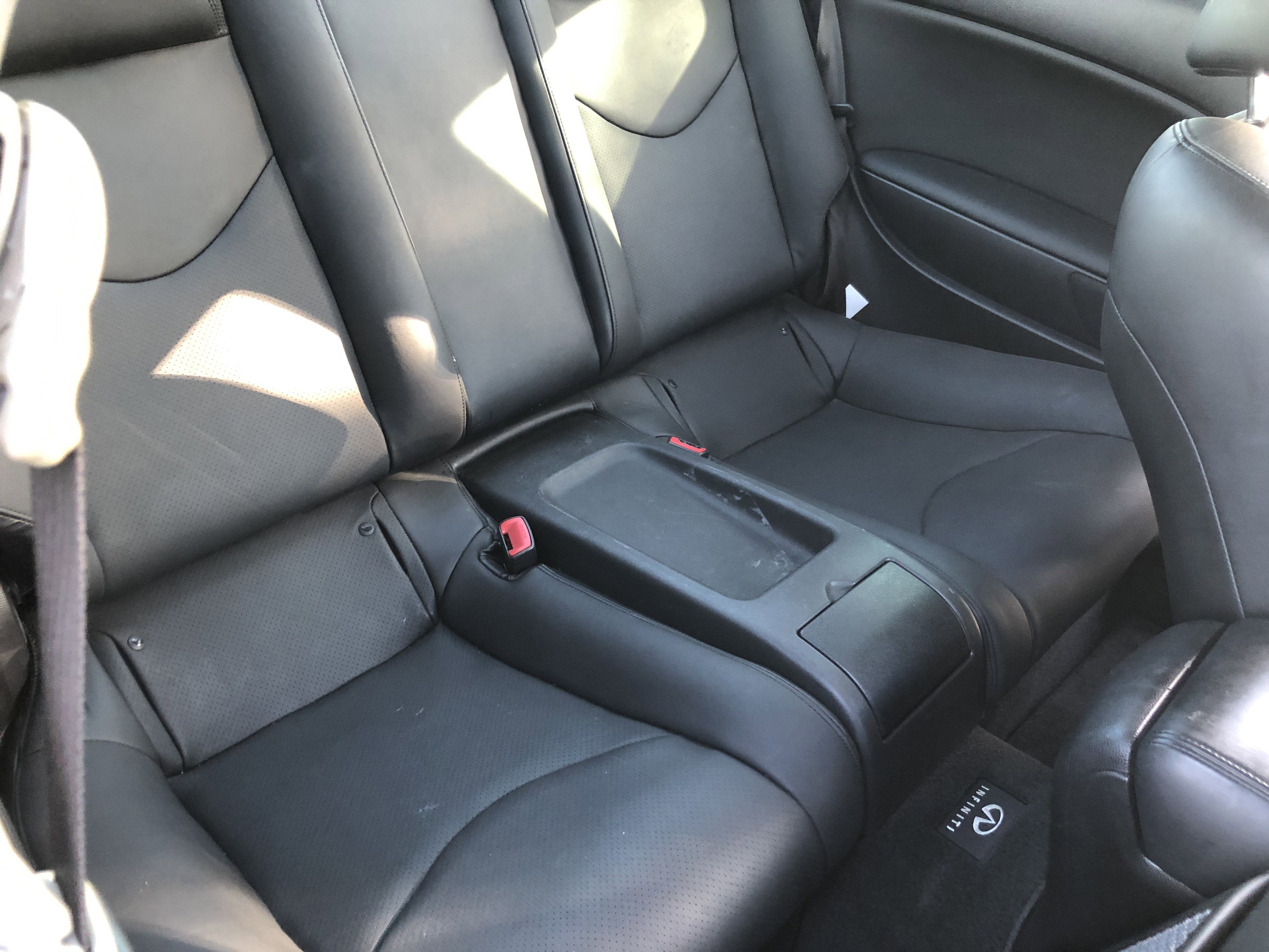 2015 INFINITI Q60 Coupe Journey