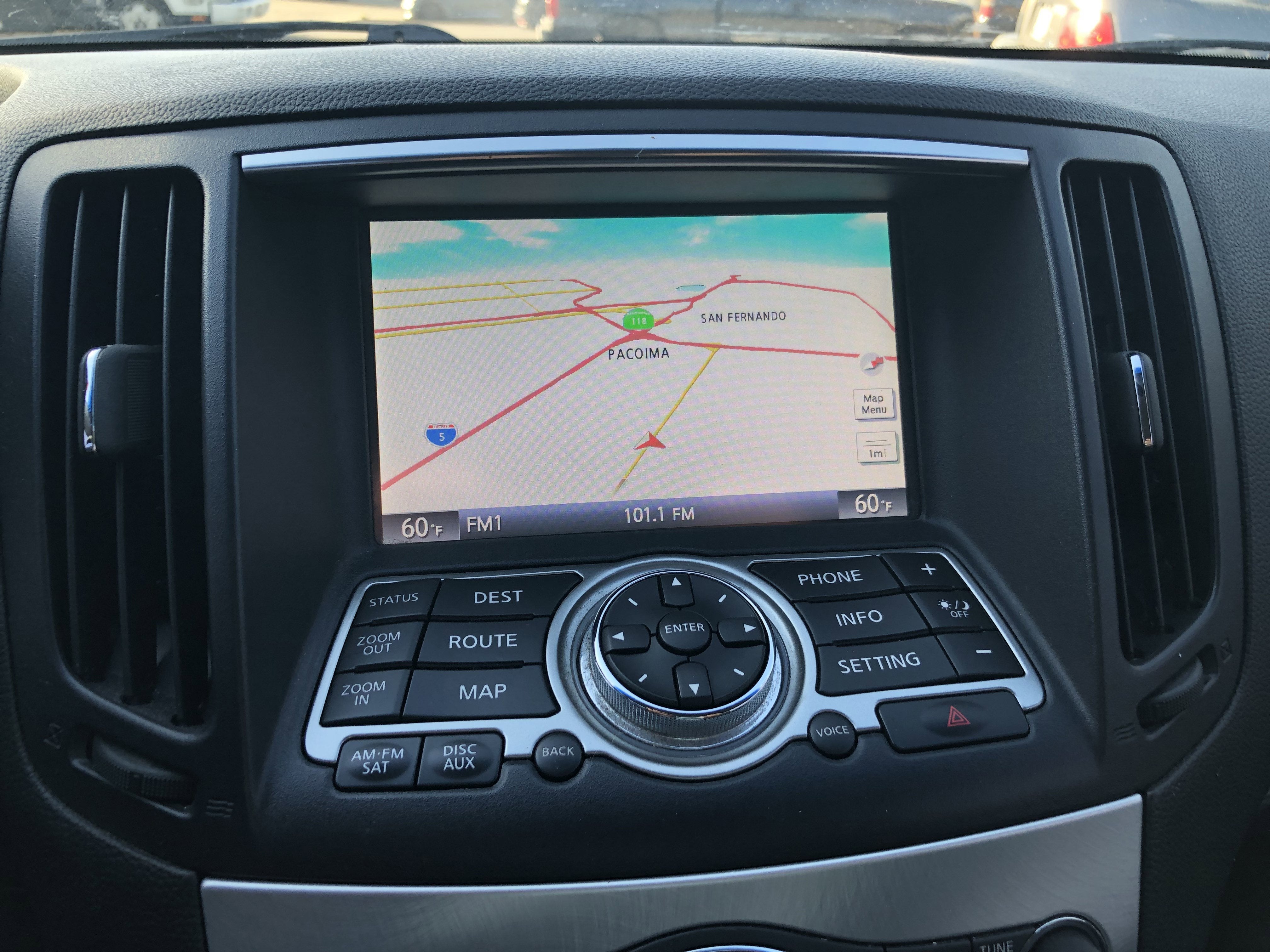 2015 INFINITI Q60 Coupe Journey