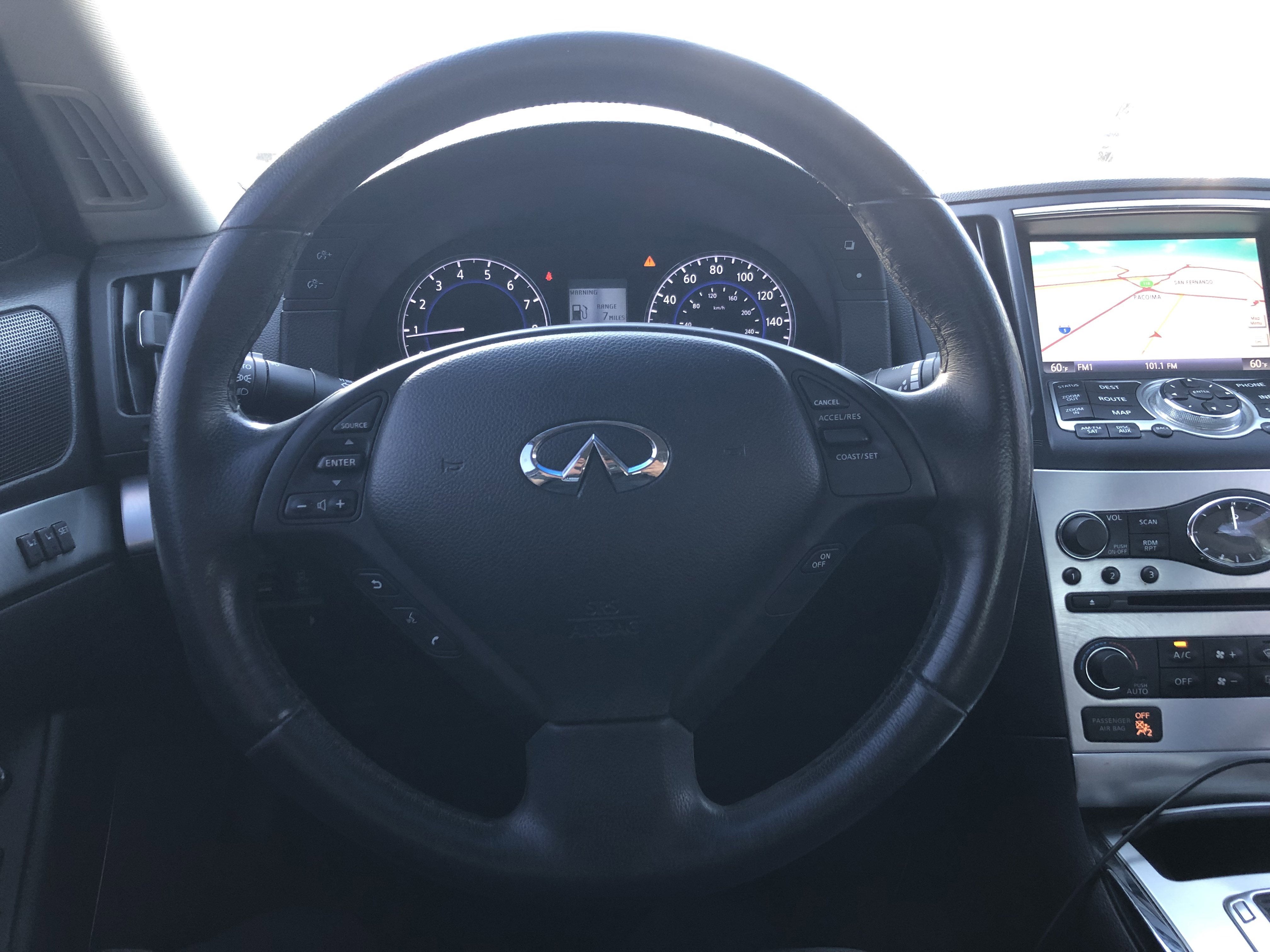 2015 INFINITI Q60 Coupe Journey