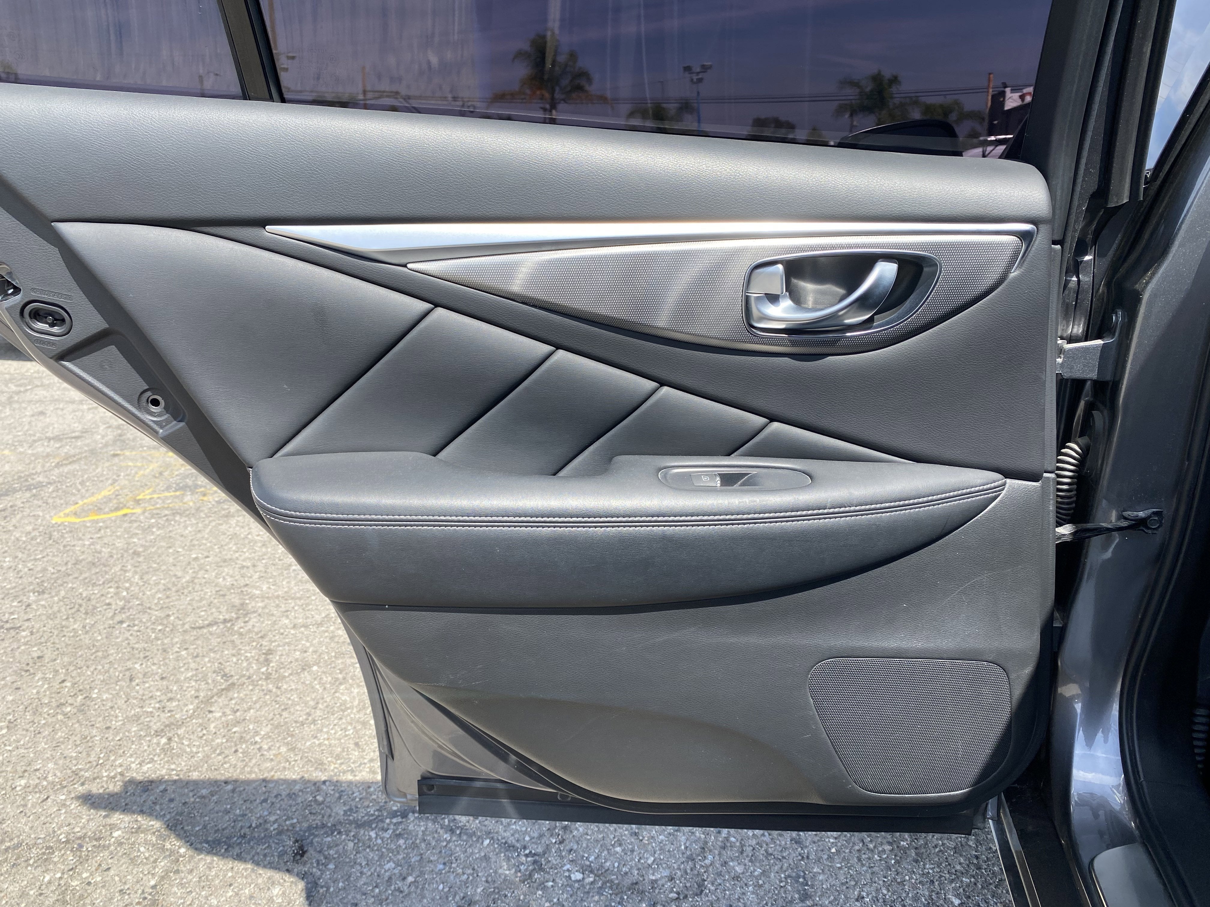 2017 INFINITI Q50 2.0t Premium