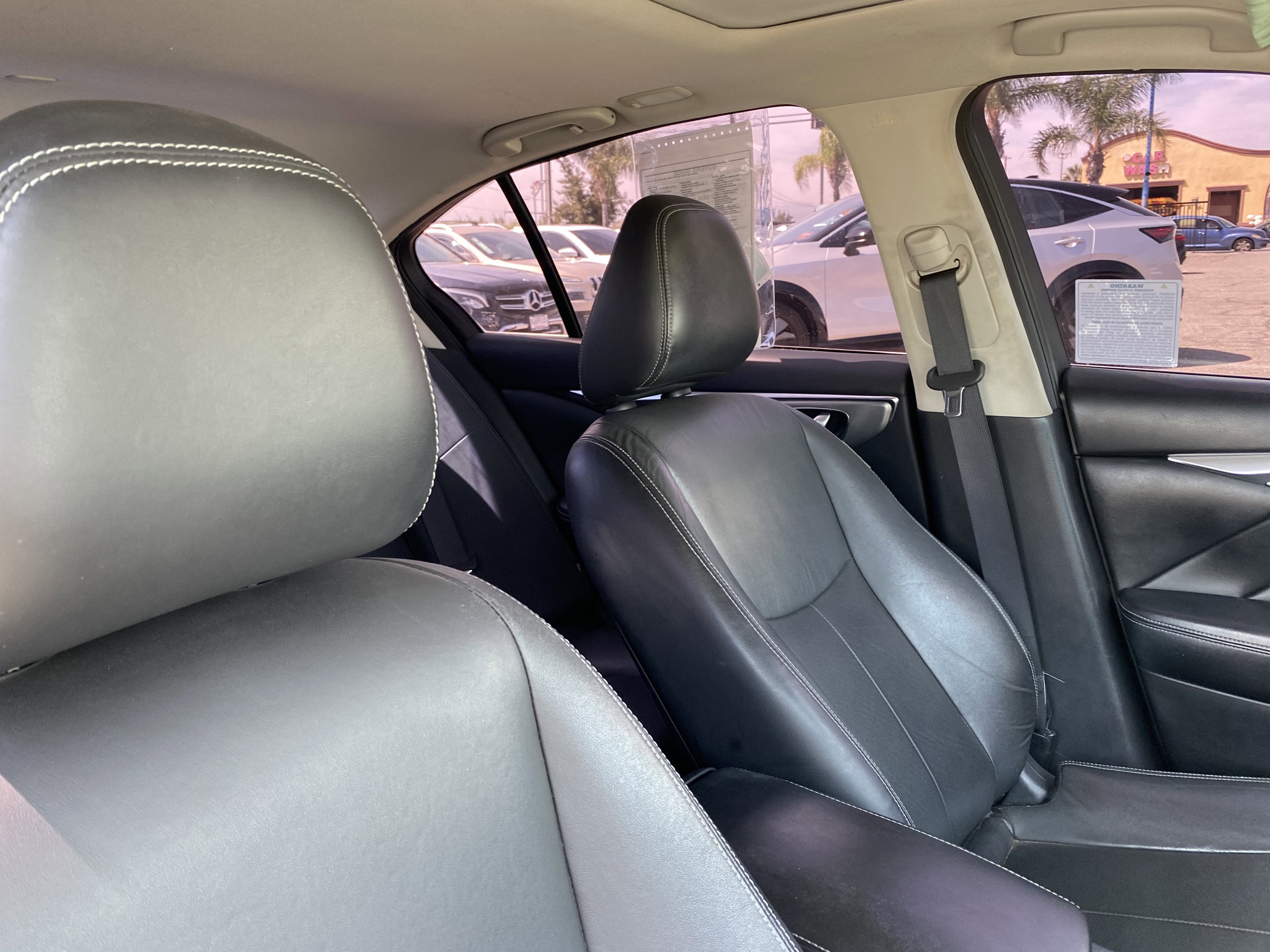 2017 INFINITI Q50 2.0t Premium