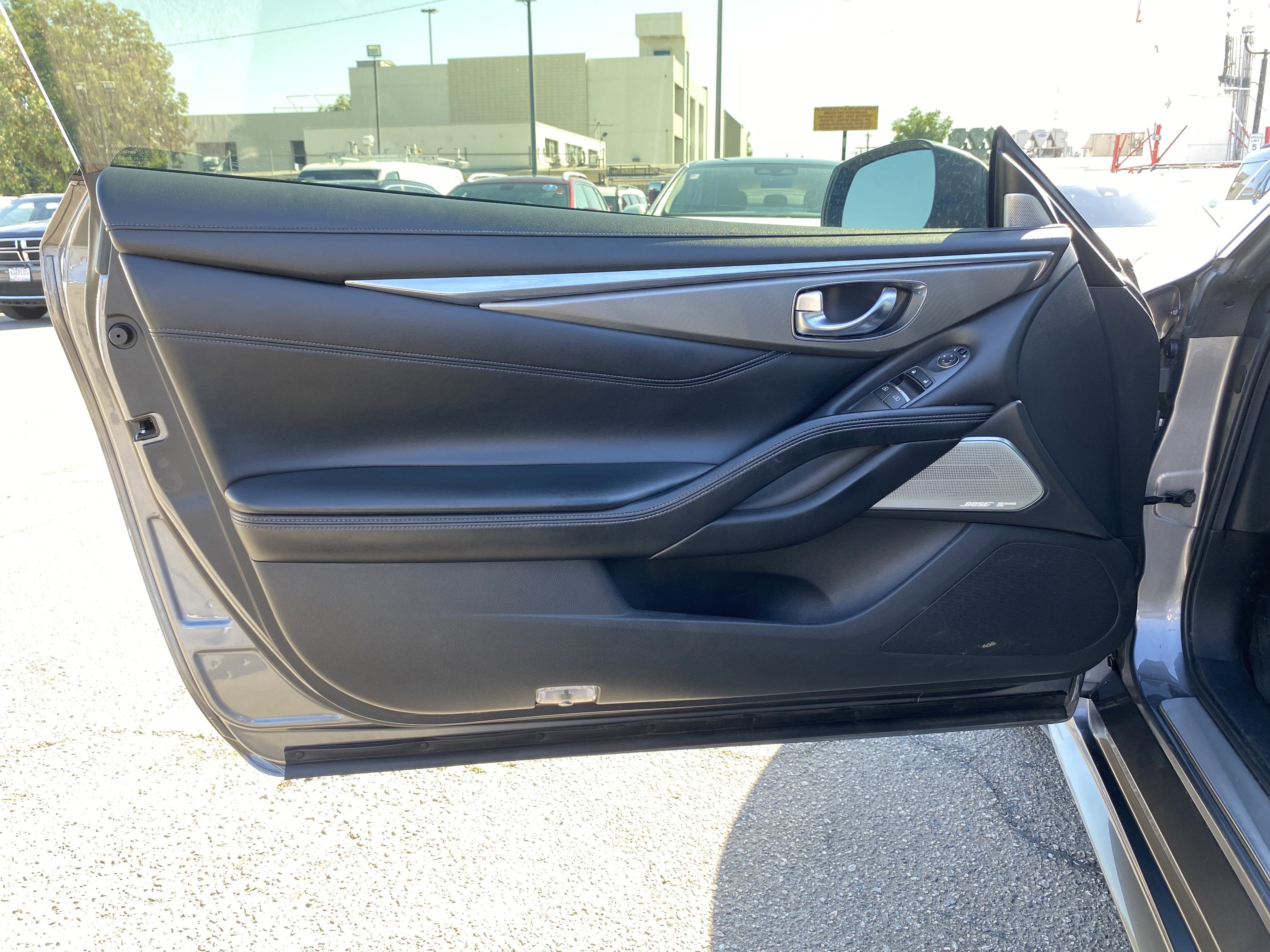 2017 INFINITI Q60 2.0t Premium