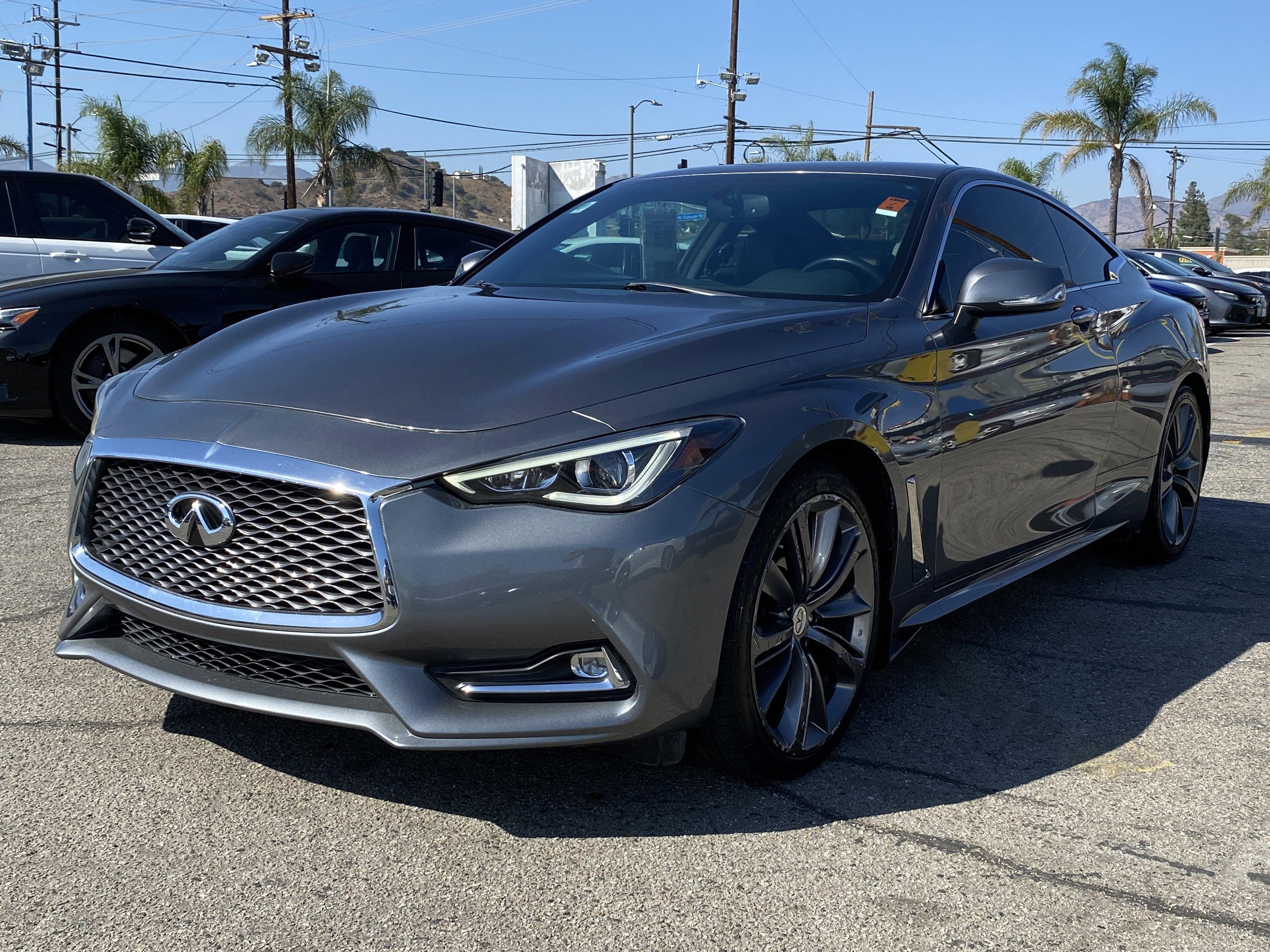 2017 INFINITI Q60 2.0t Premium