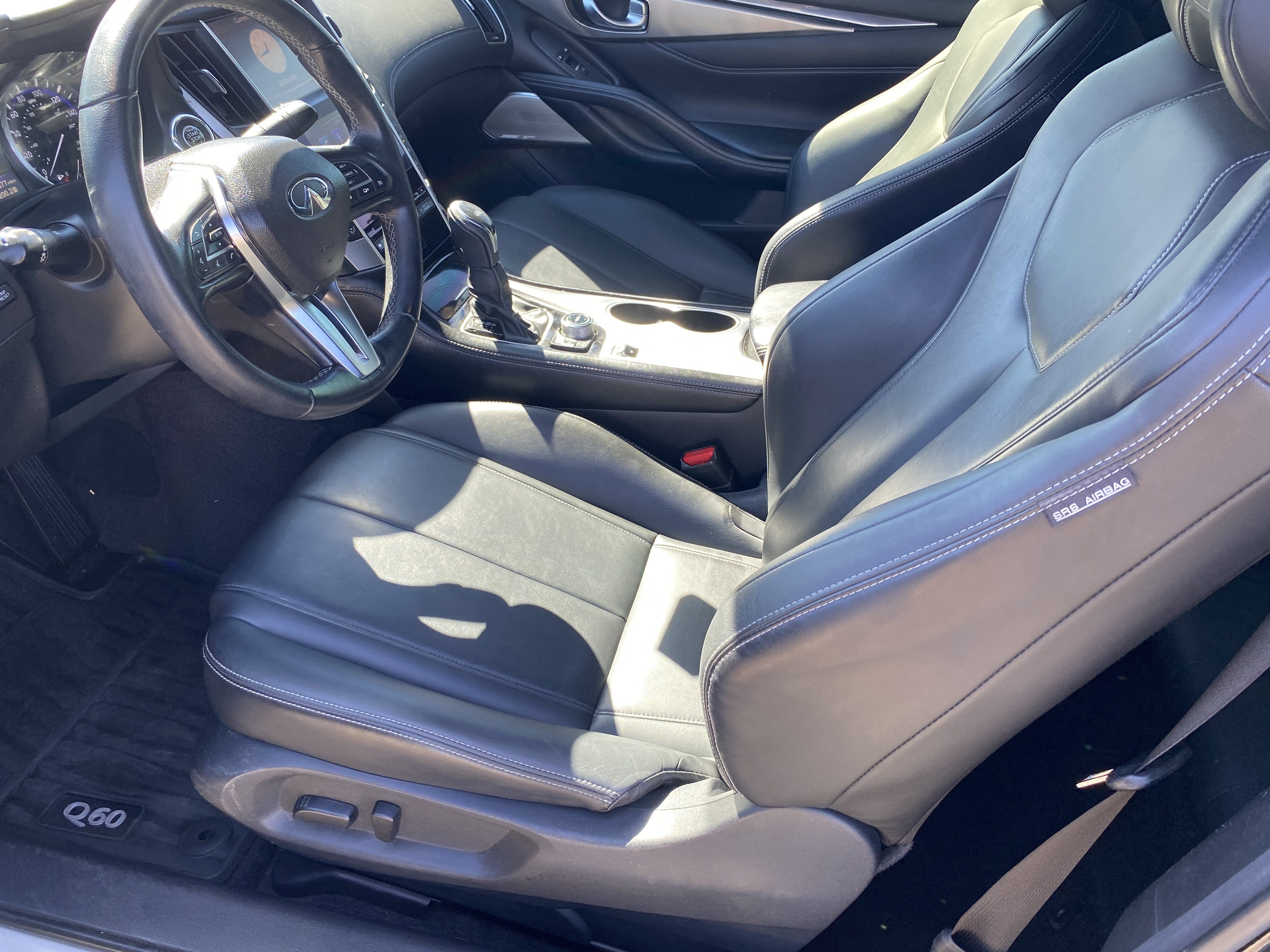 2019 INFINITI Q60 3.0T LUXE RWD