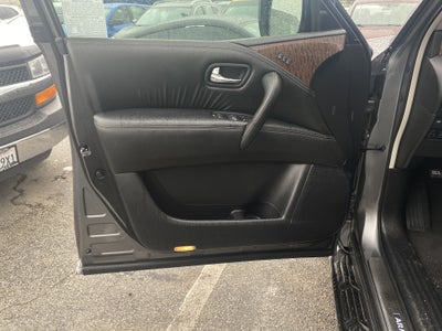 2017 Nissan Armada Platinum