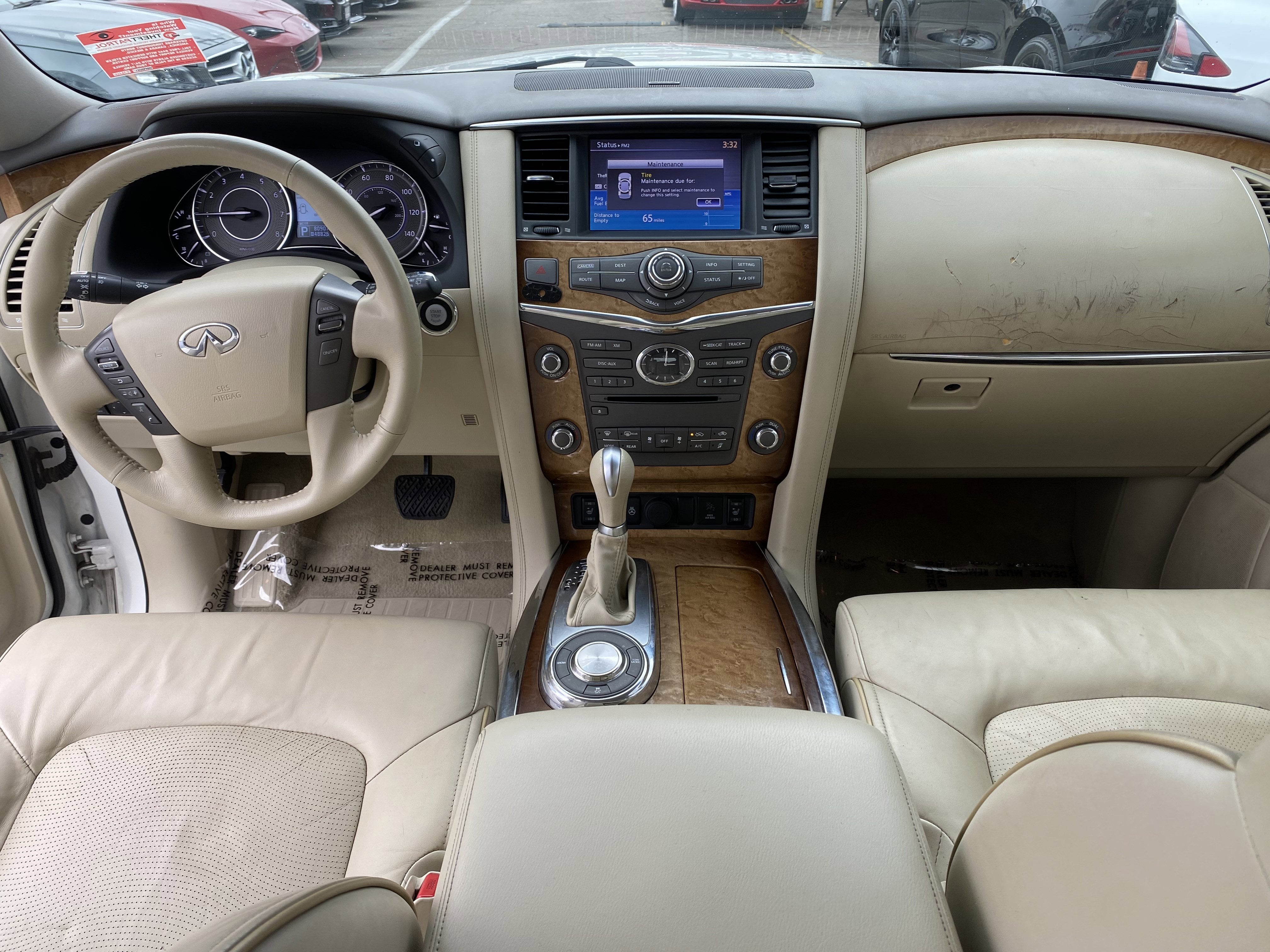 2011 INFINITI QX56 8-passenger
