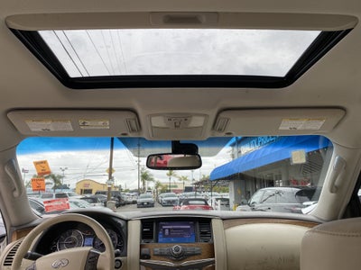 2011 INFINITI QX56 8-passenger