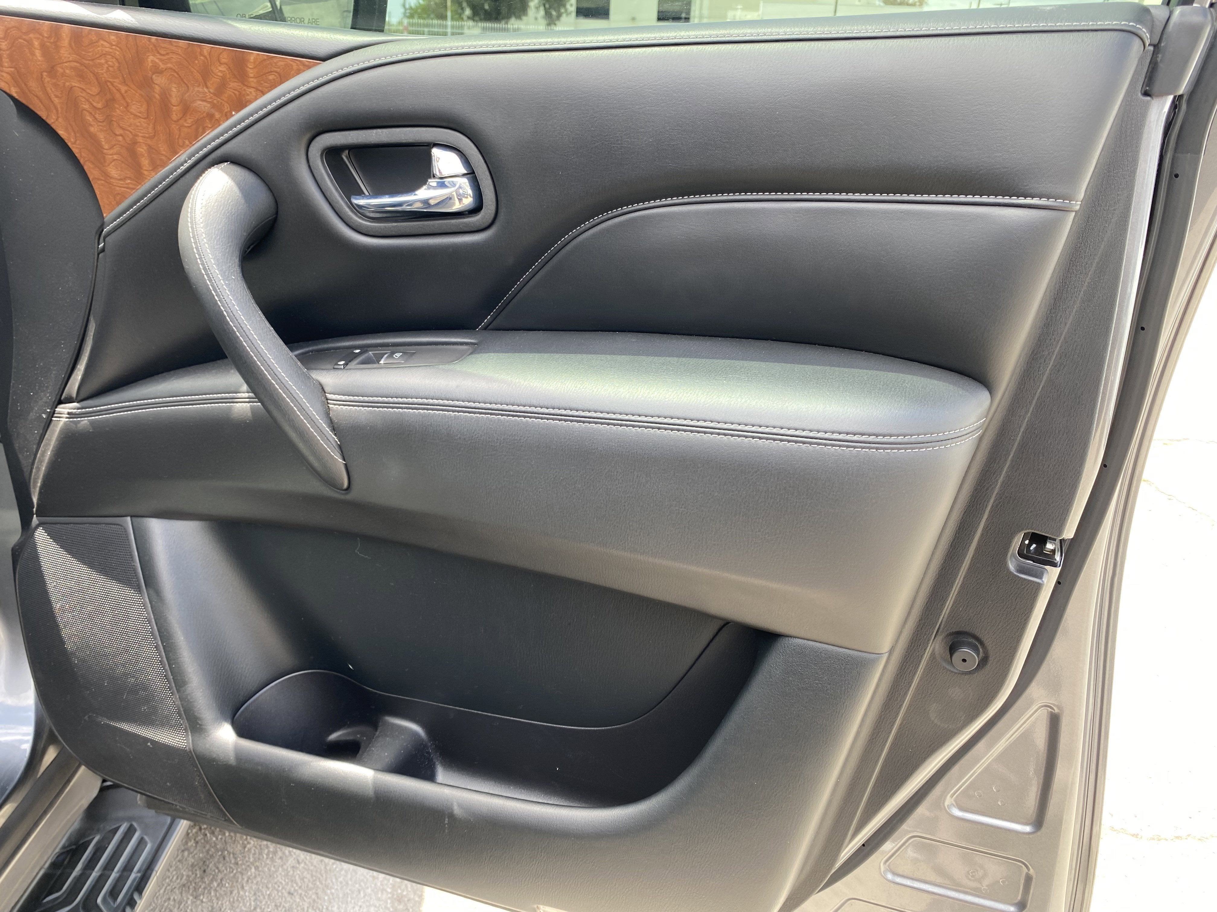 2018 INFINITI QX80 AWD
