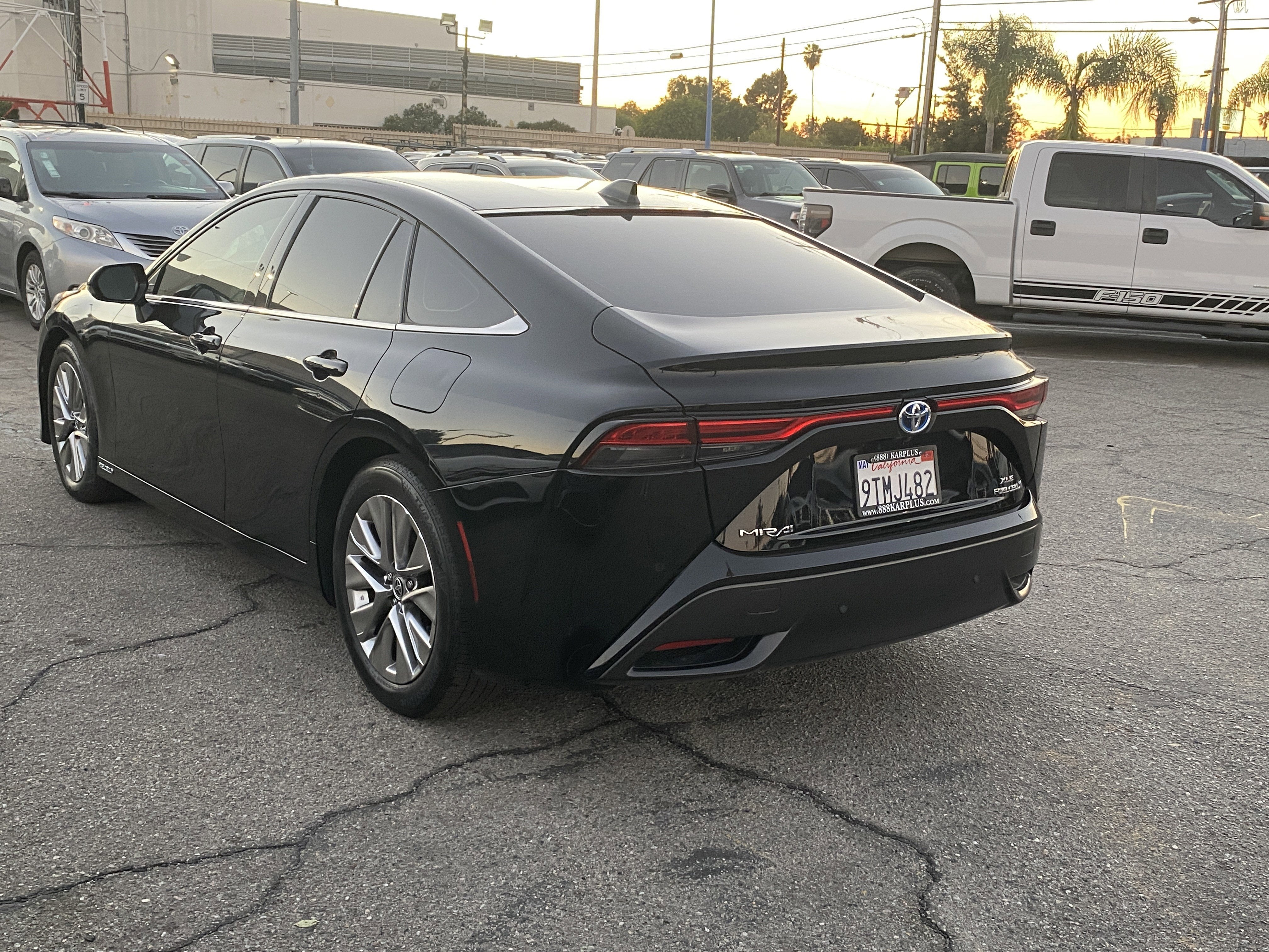 2022 Toyota Mirai XLE