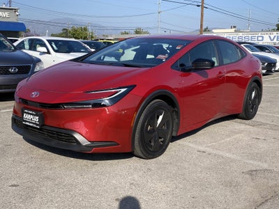 2024 Toyota Prius LE