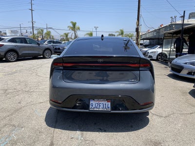 2024 Toyota Prius XLE