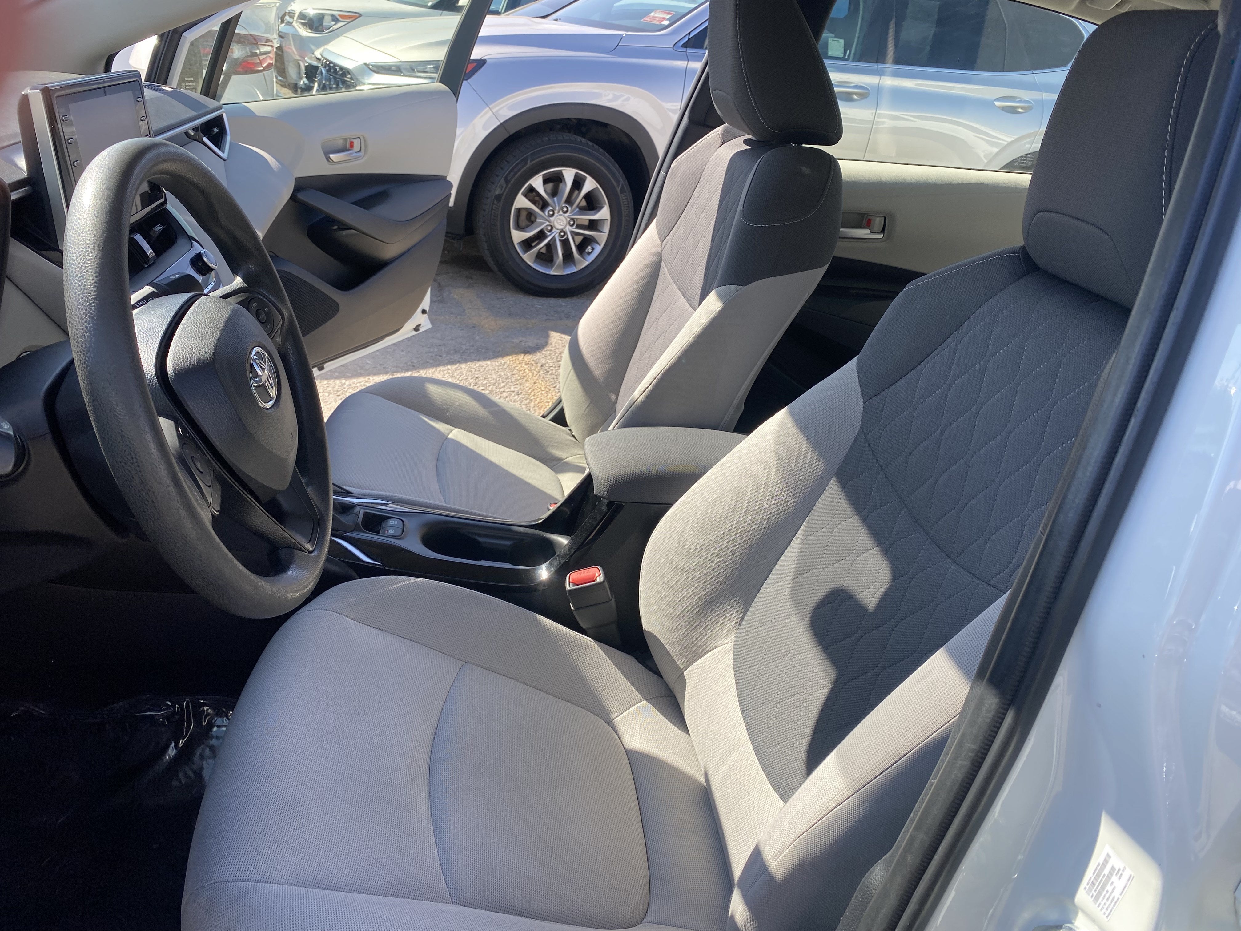 2020 Toyota Corolla Hybrid LE
