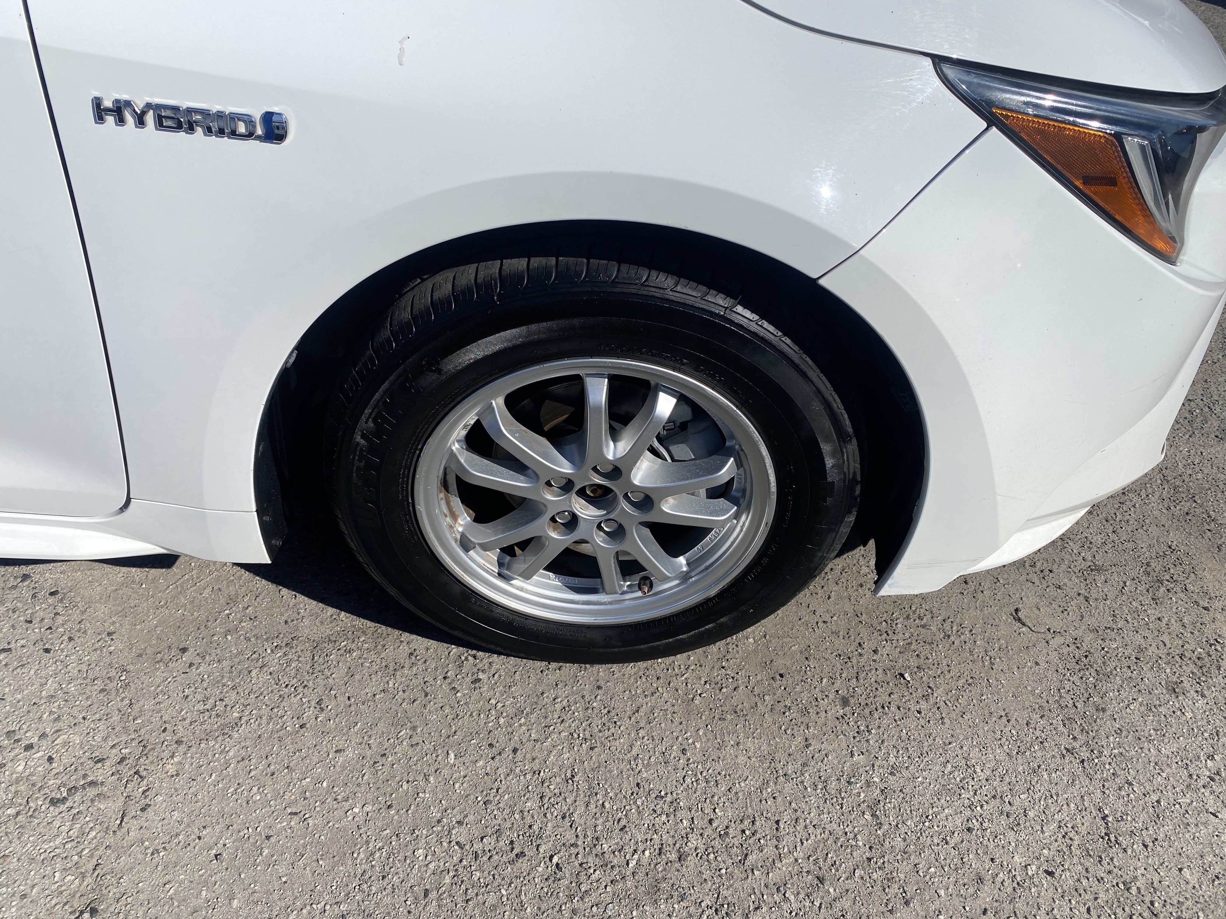 2020 Toyota Corolla Hybrid LE