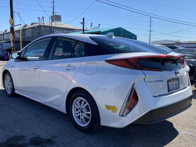 2022 Toyota Prius Prime XLE