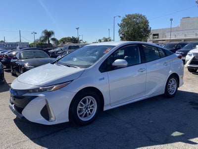 2022 Toyota Prius Prime XLE