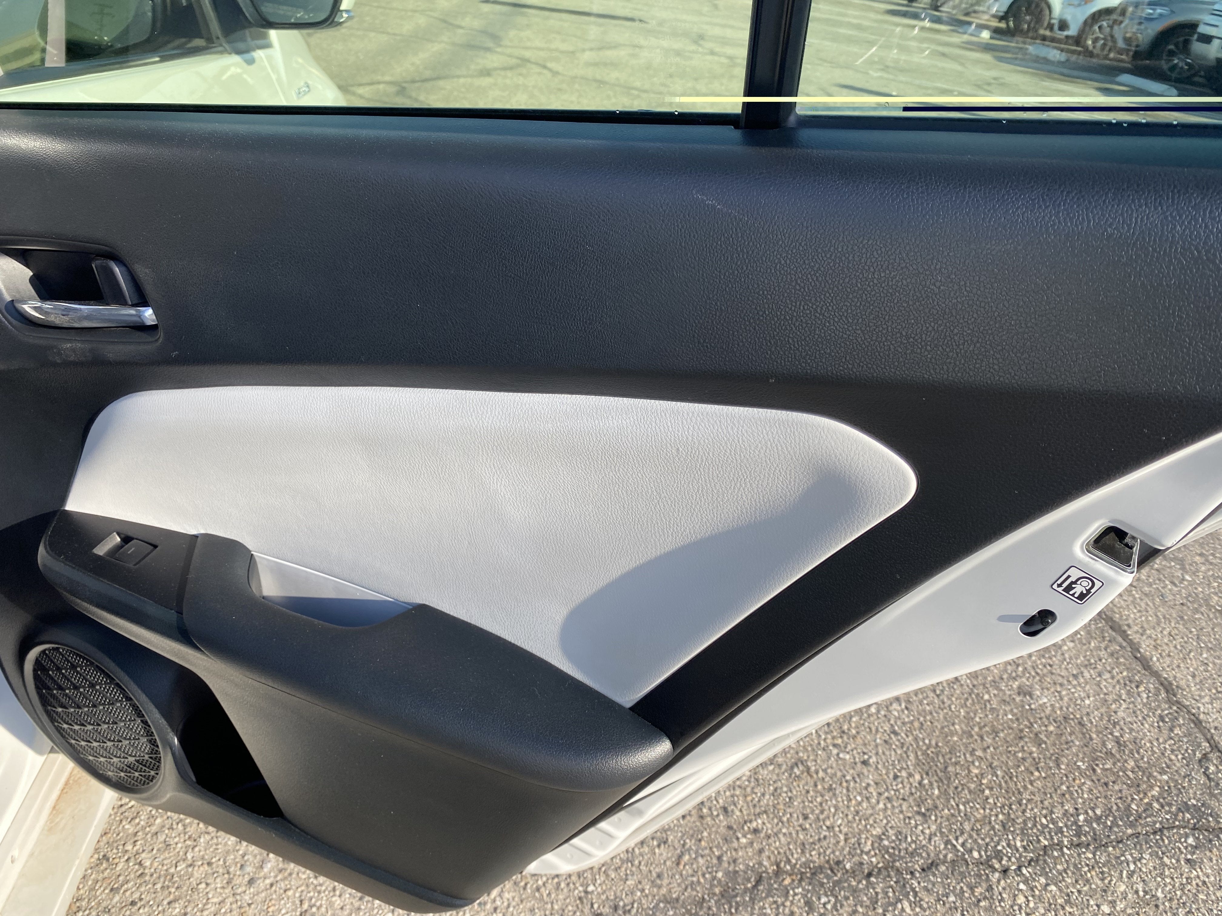 2021 Toyota Prius XLE