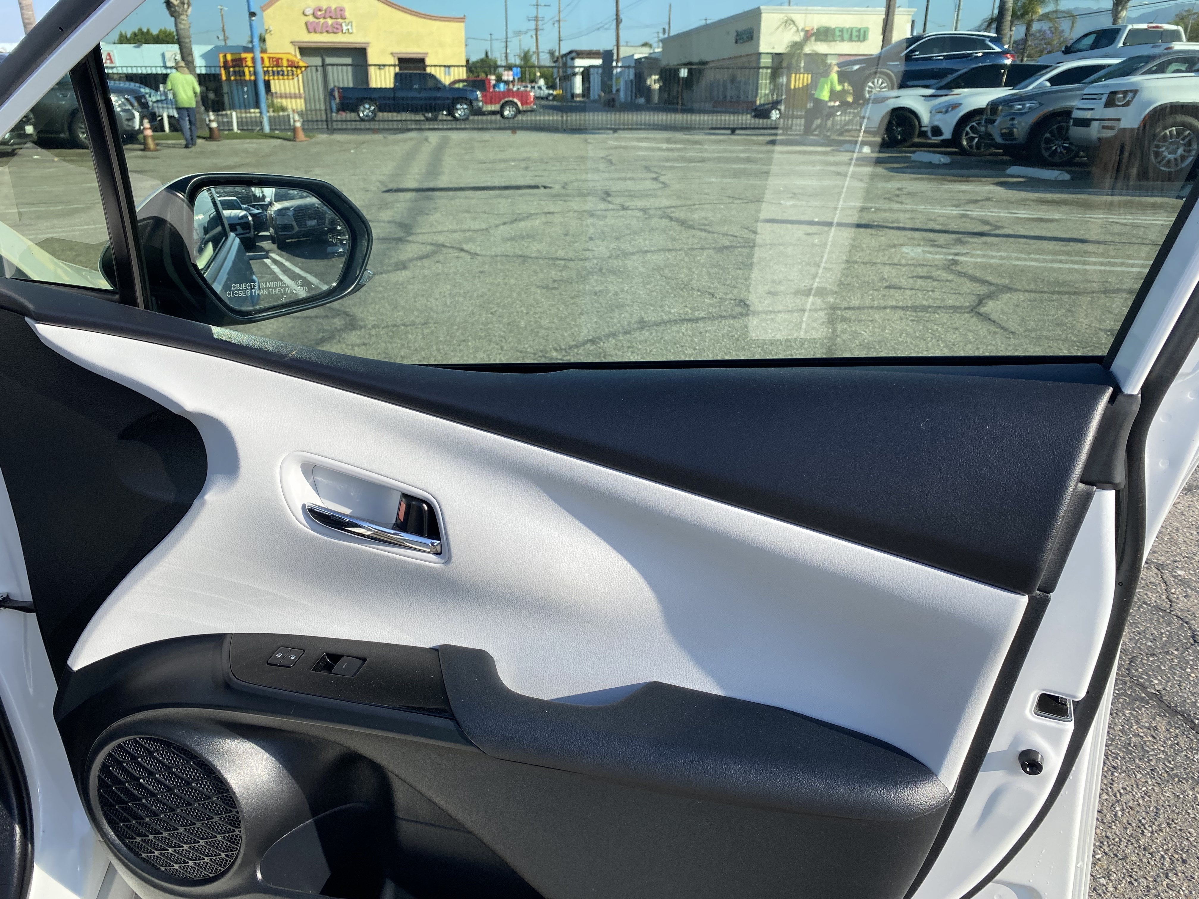 2021 Toyota Prius XLE