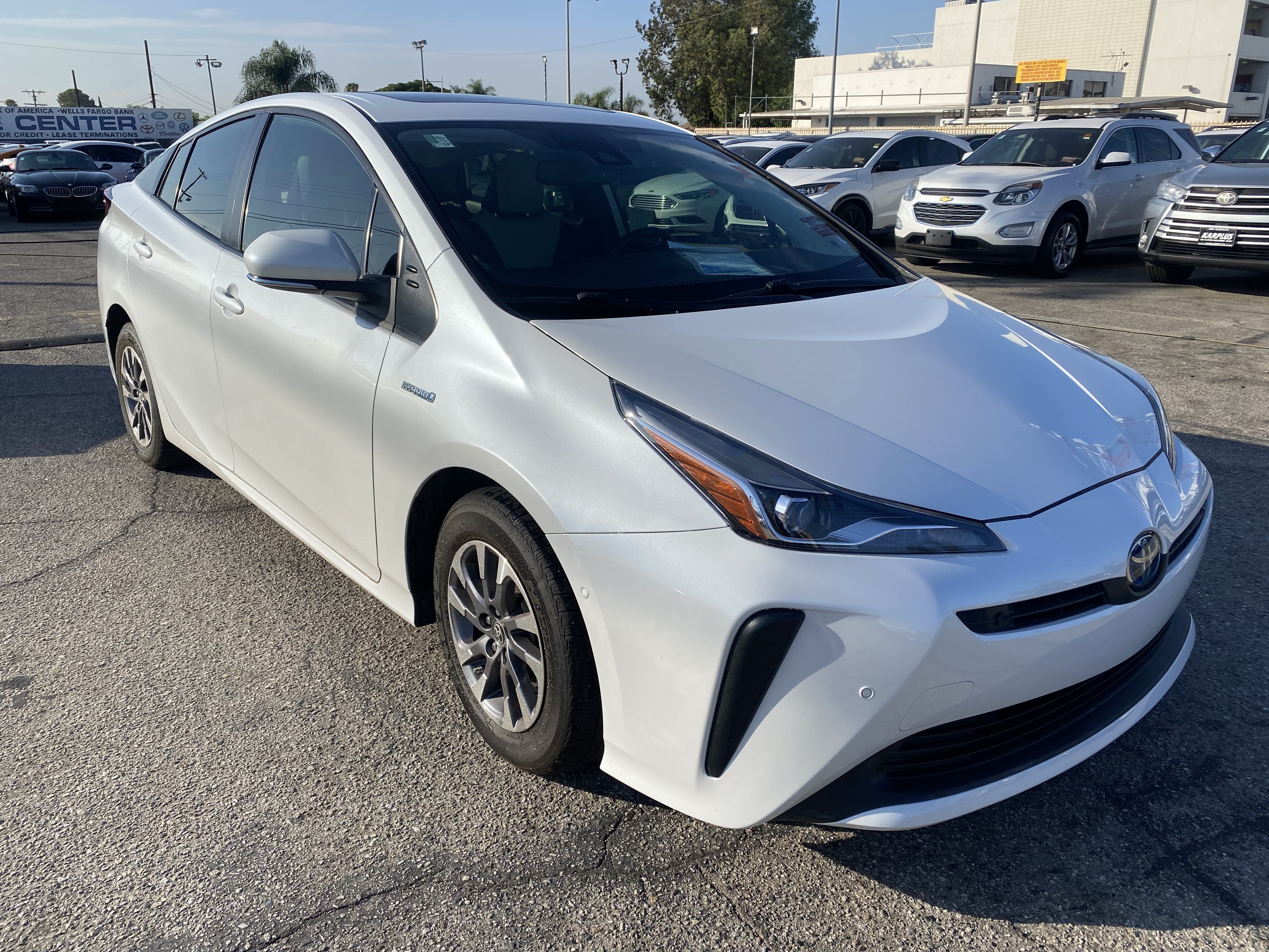 2021 Toyota Prius XLE