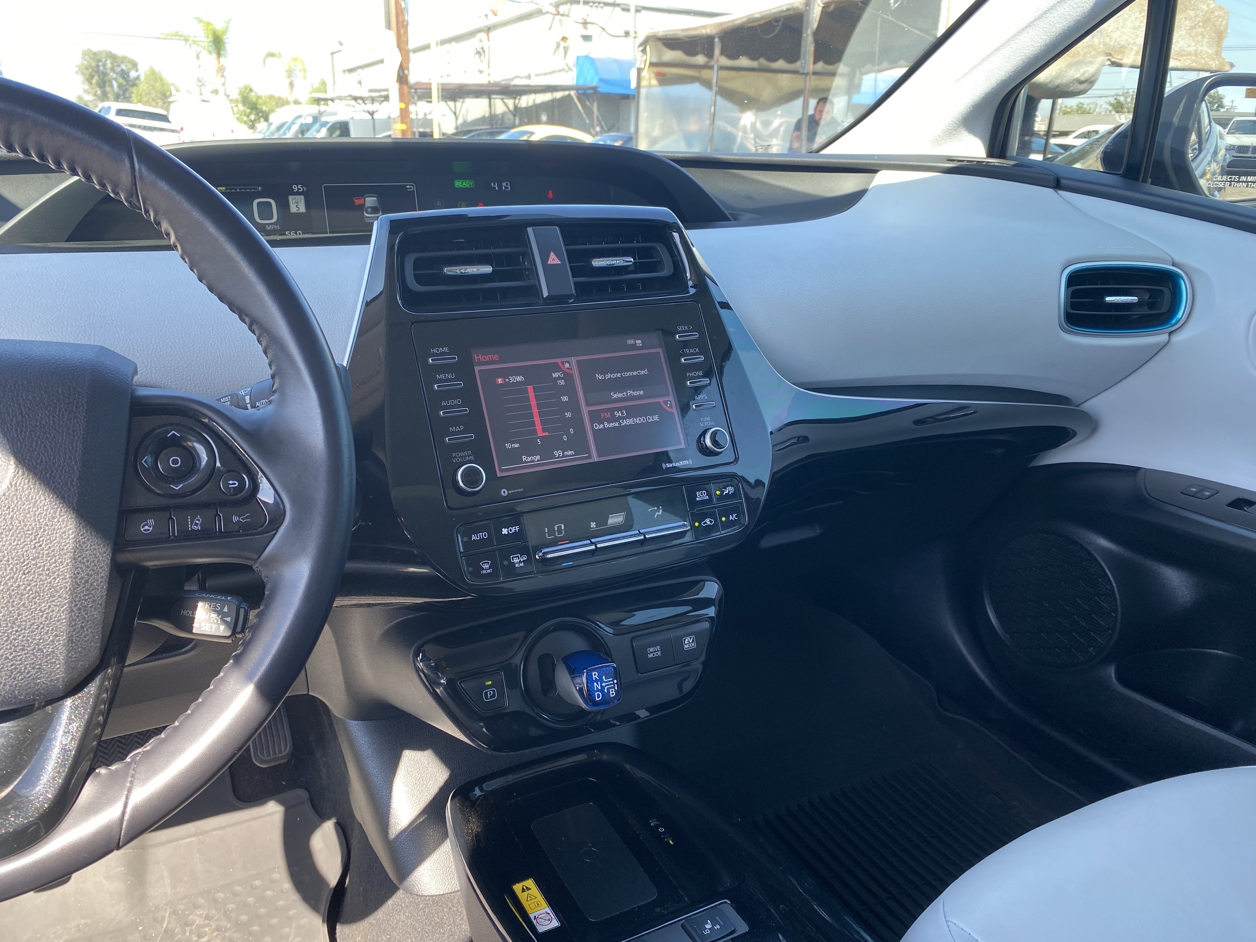 2022 Toyota Prius XLE