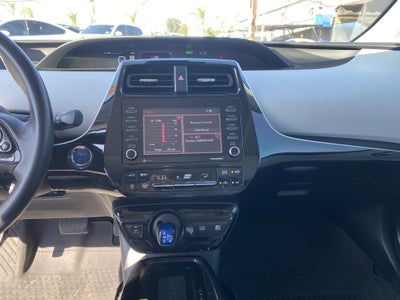 2022 Toyota Prius XLE