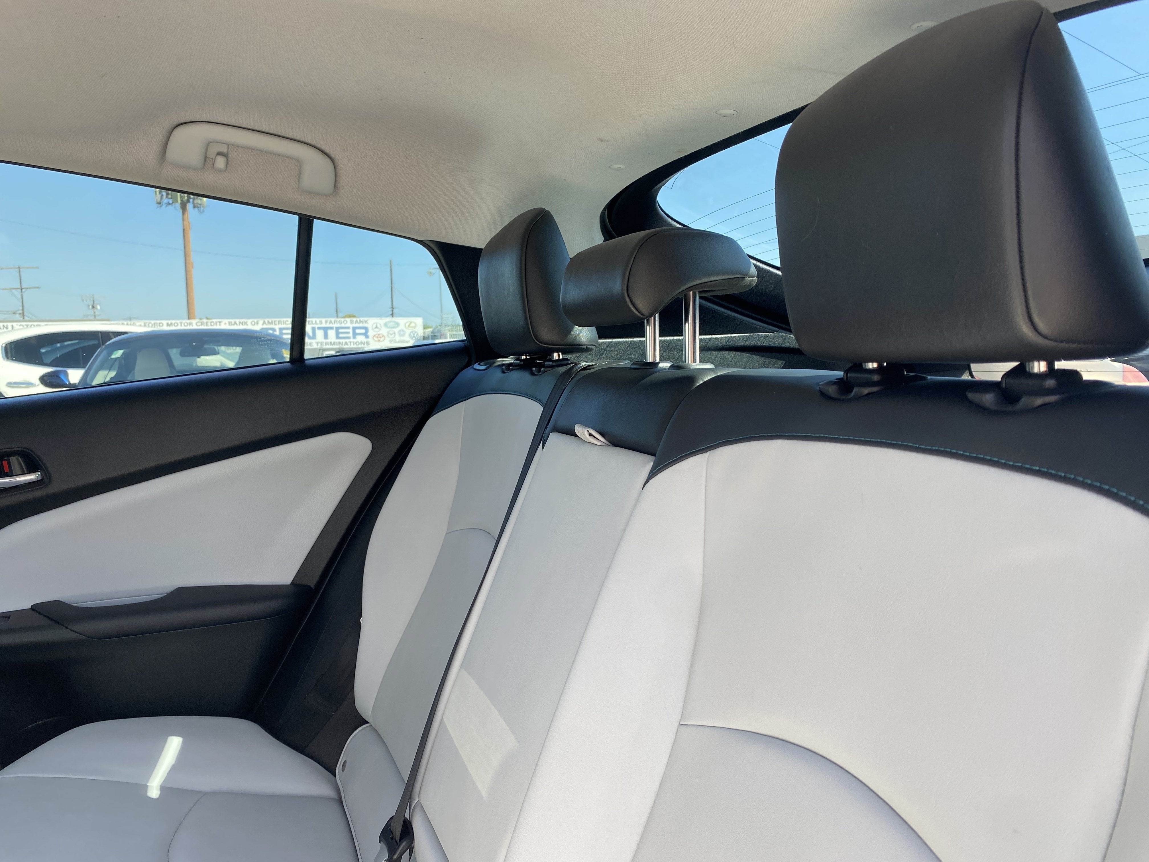 2022 Toyota Prius XLE