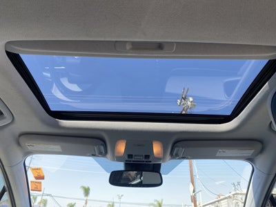 2022 Toyota Prius XLE