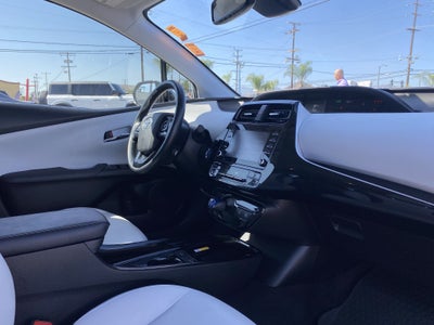 2022 Toyota Prius XLE