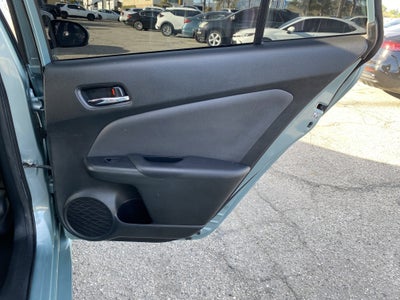 2021 Toyota Prius LE