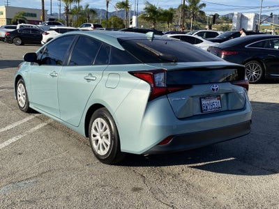 2021 Toyota Prius LE