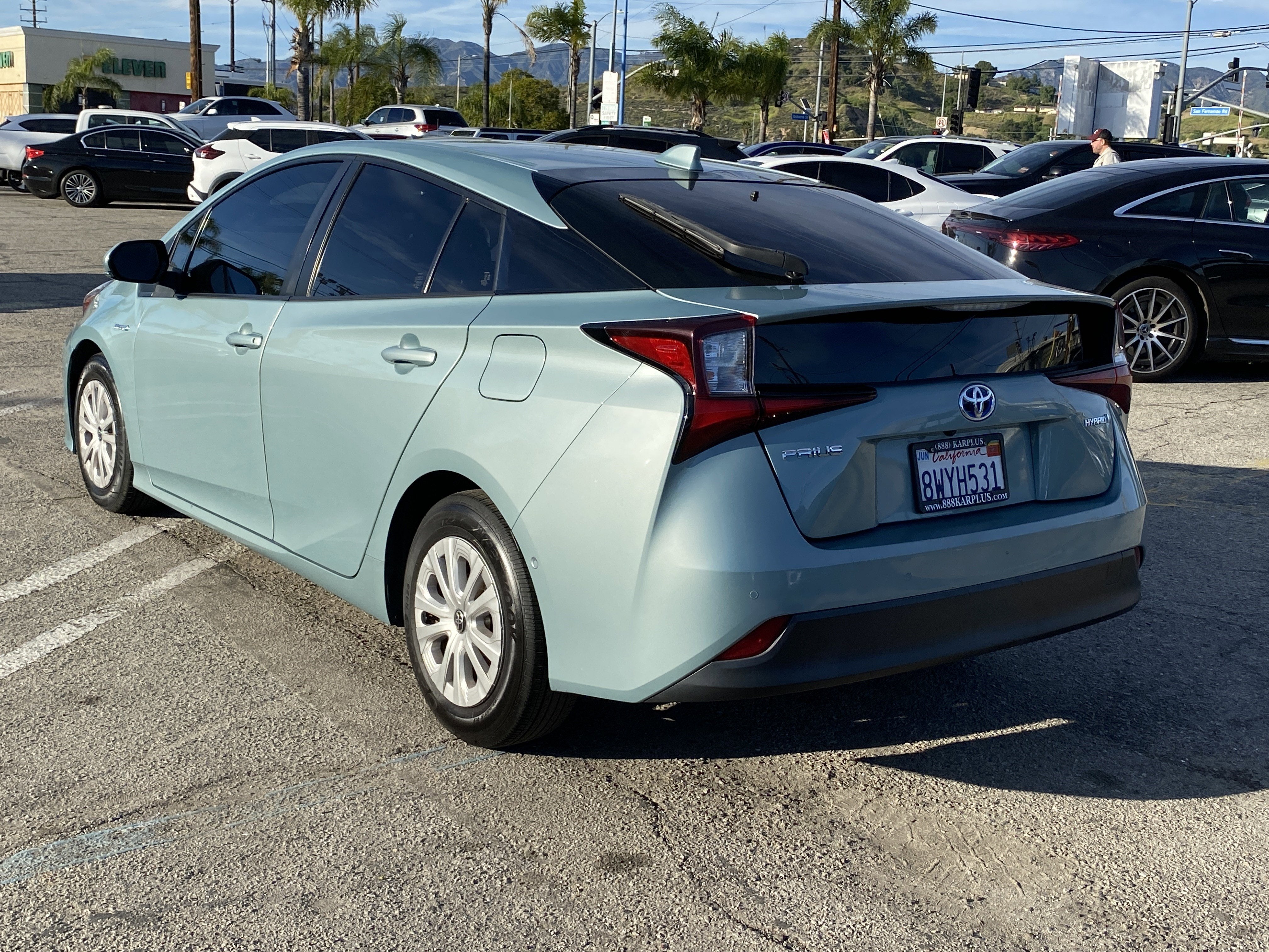 2021 Toyota Prius LE