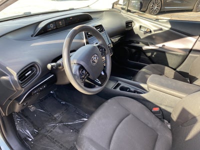 2021 Toyota Prius LE
