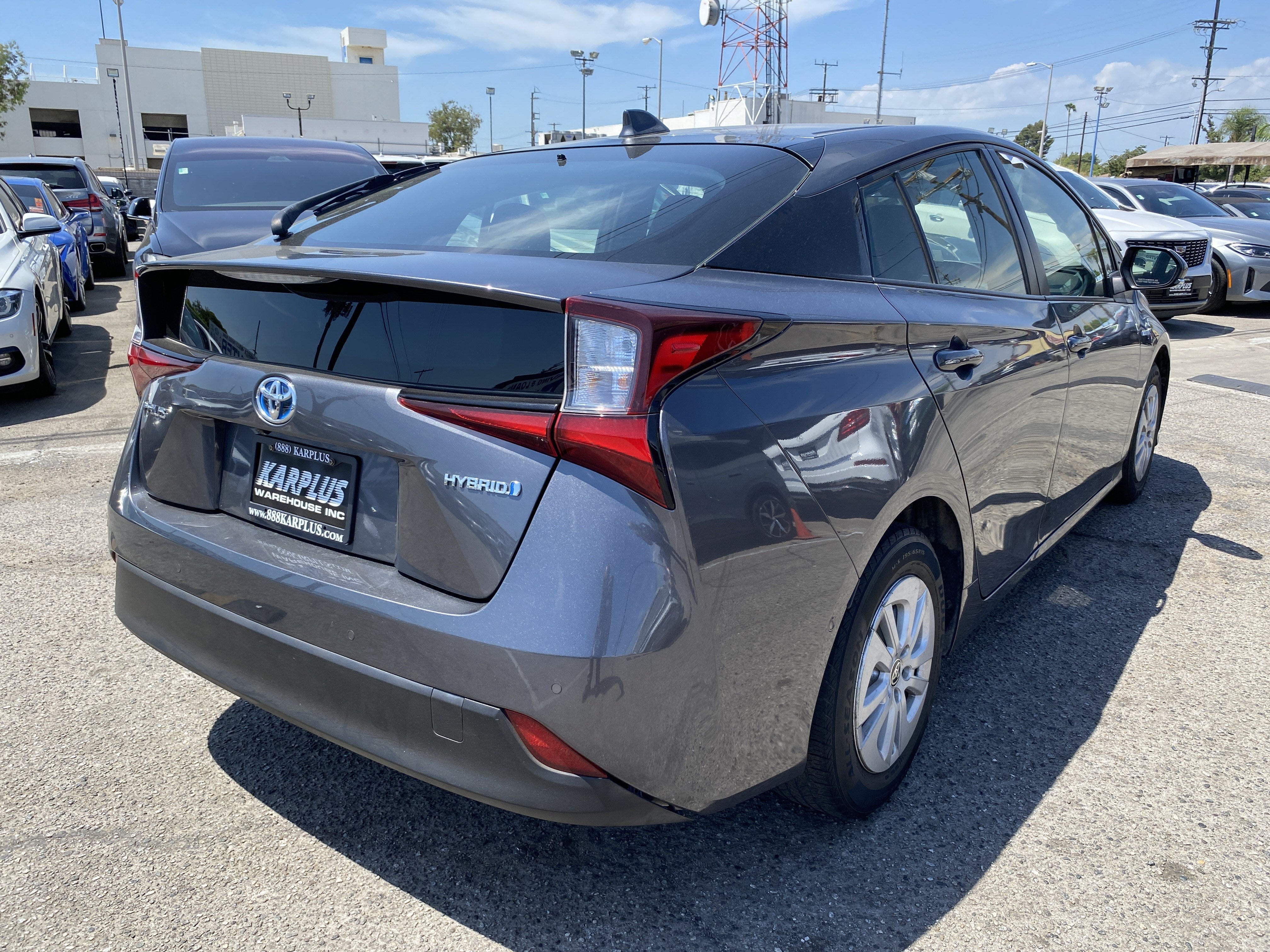 2021 Toyota Prius LE