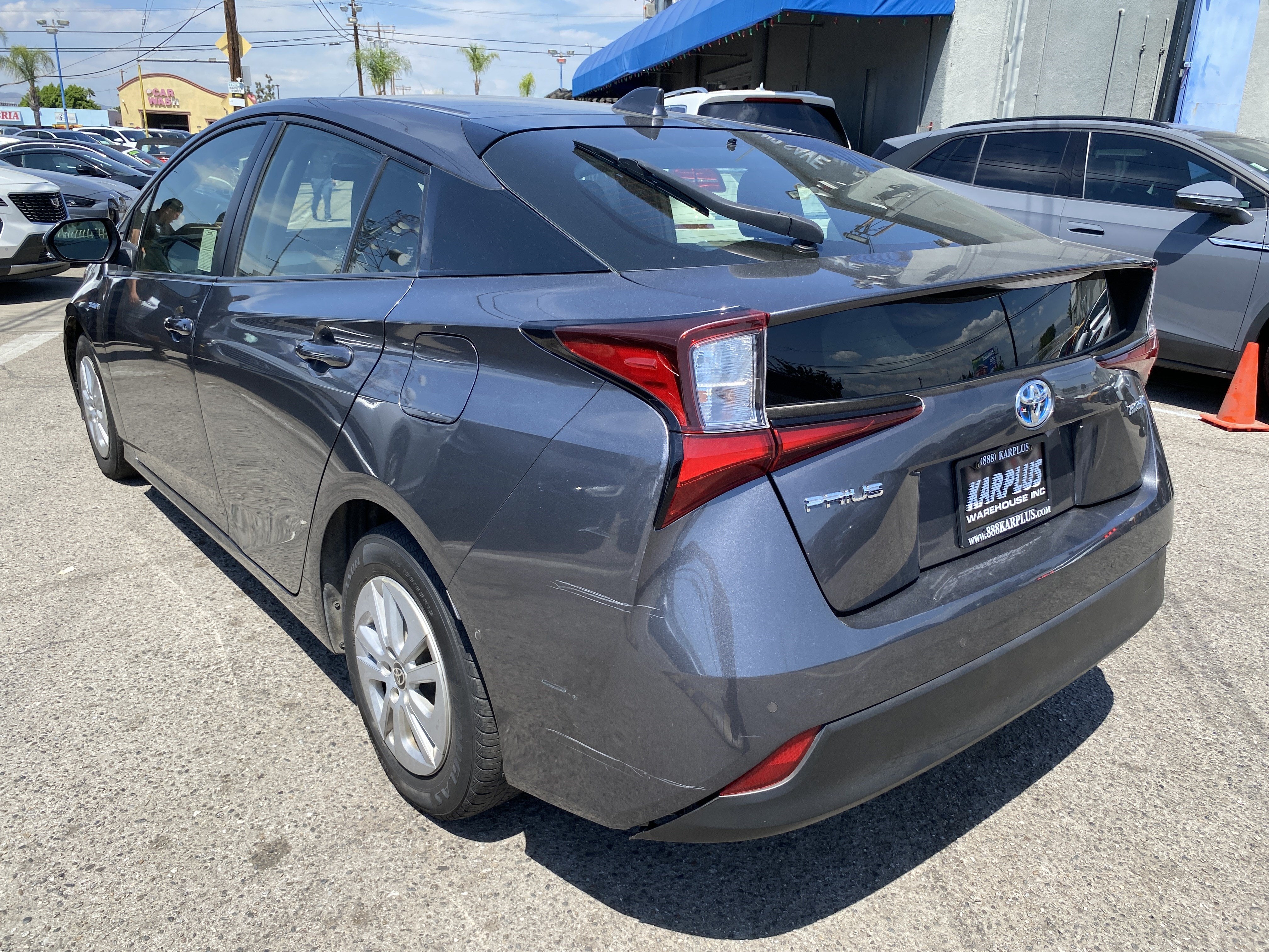 2021 Toyota Prius LE