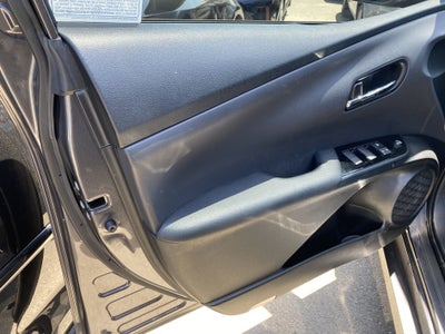 2021 Toyota Prius L Eco