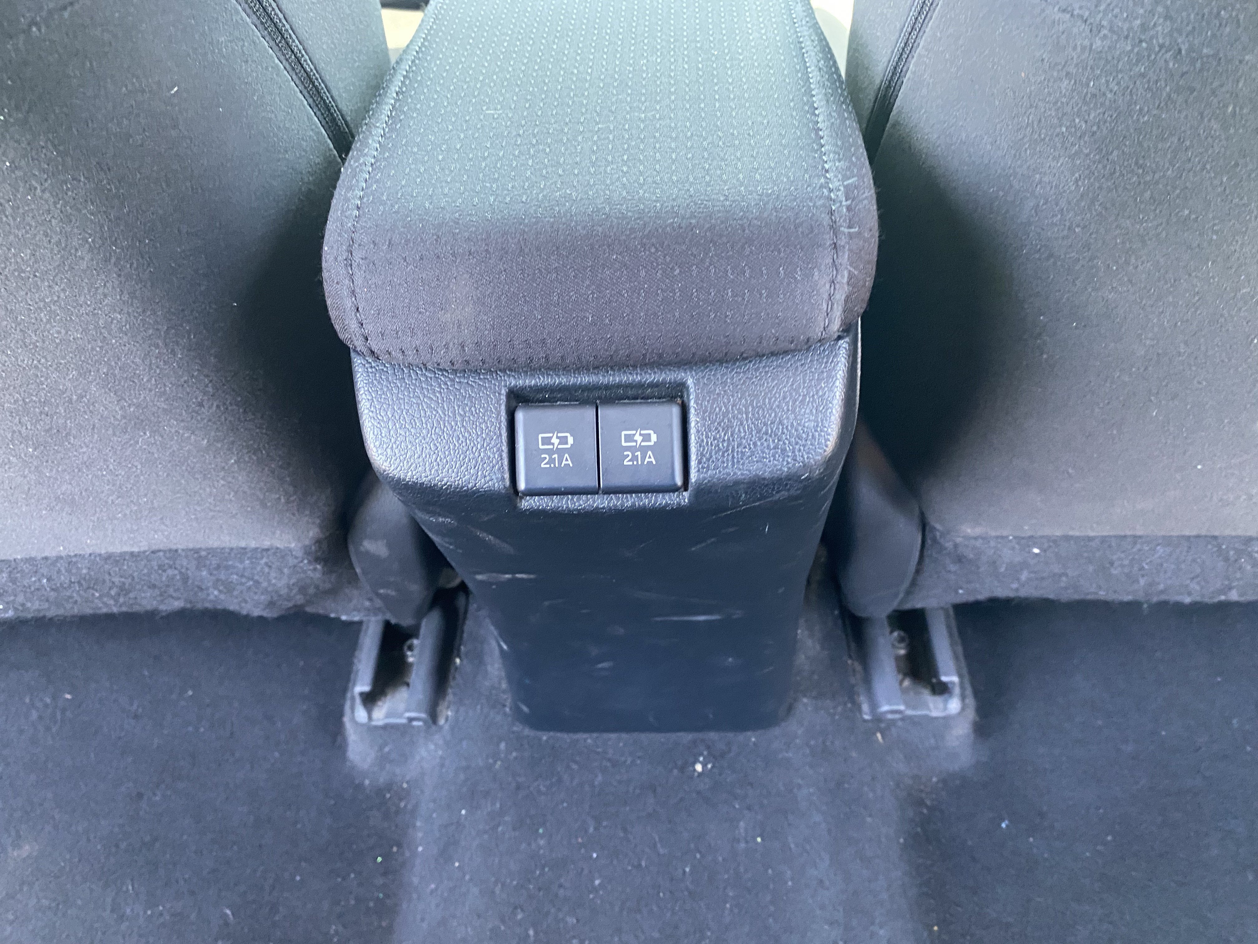 2021 Toyota Prius L Eco