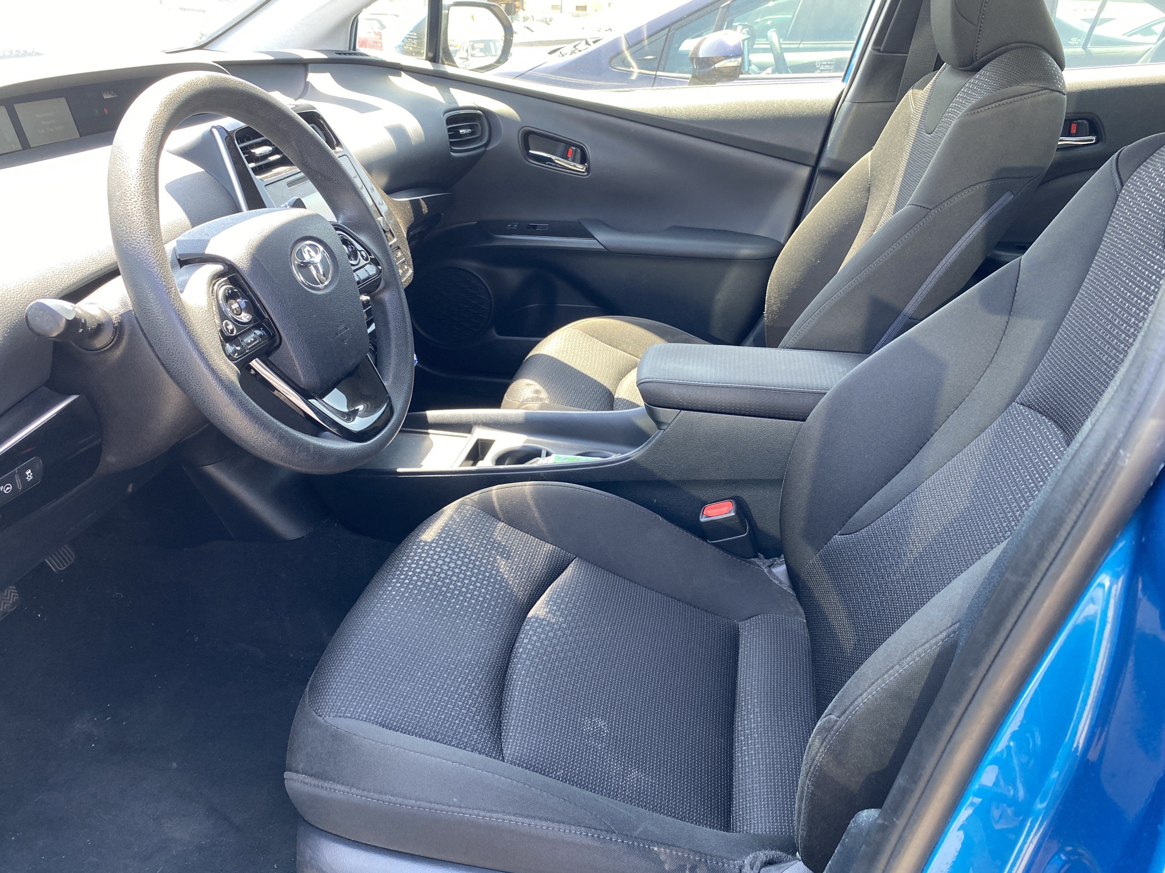 2019 Toyota Prius LE