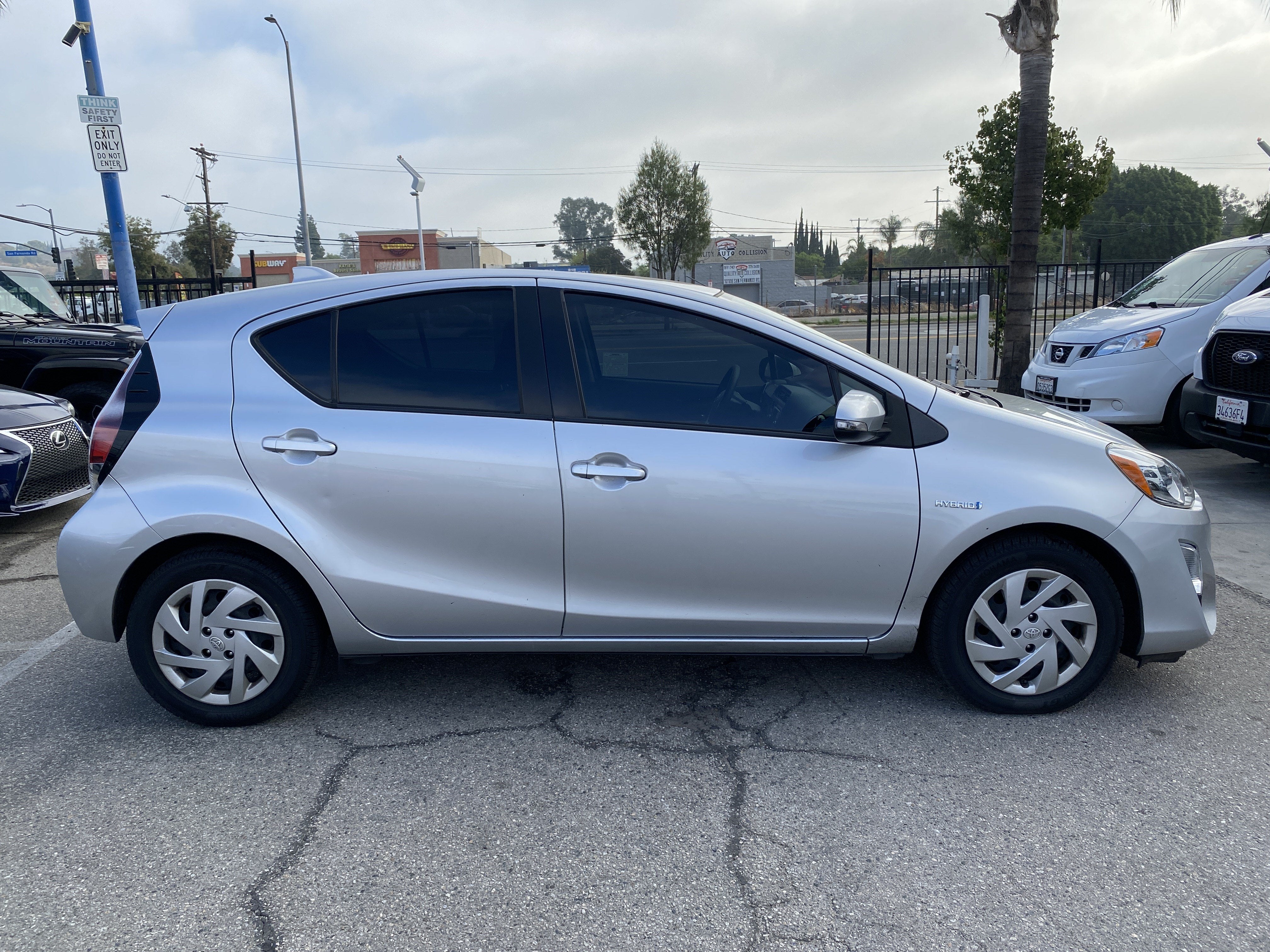 2015 Toyota Prius c 5DR HB TWO (GS)