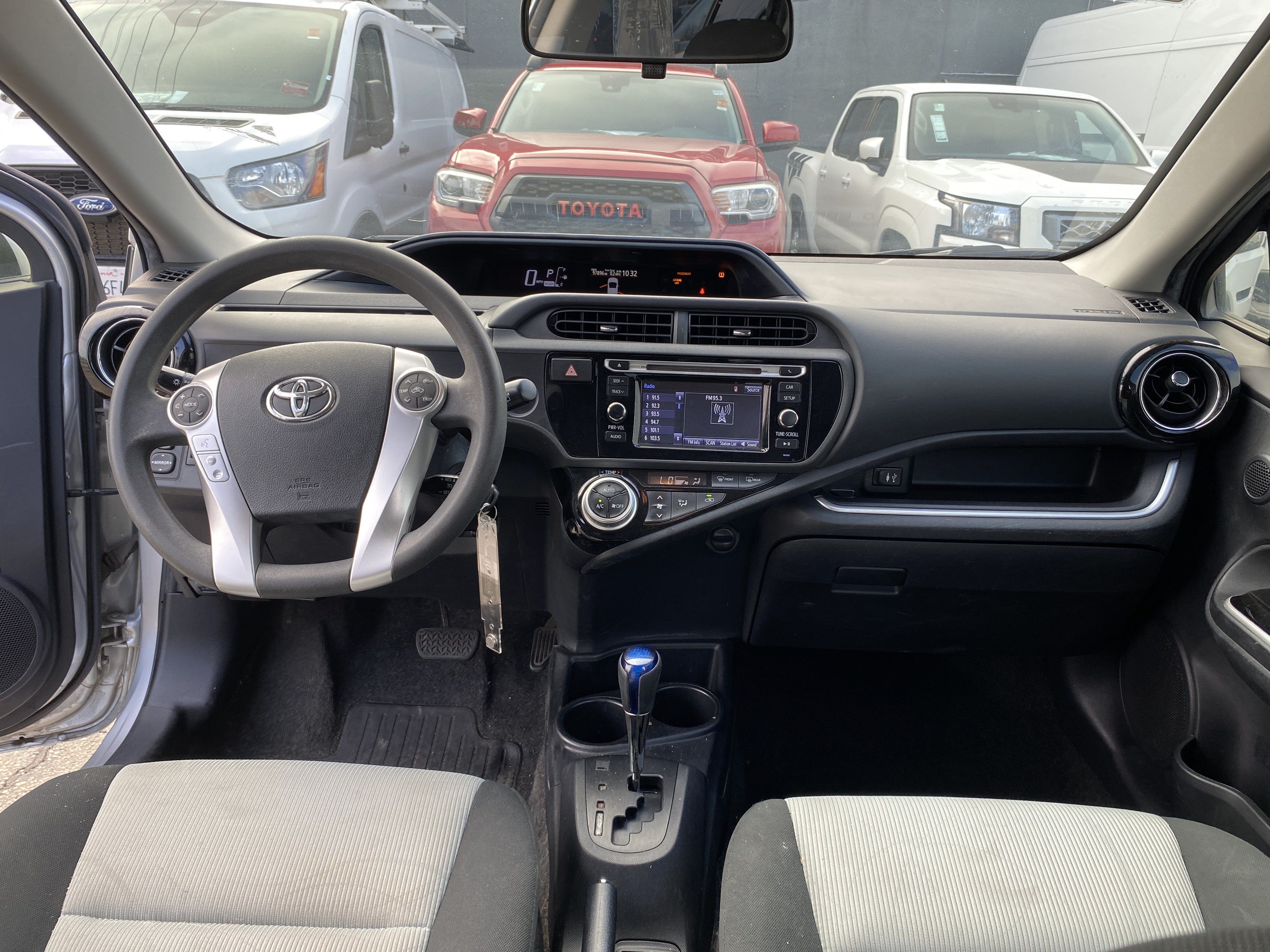 2015 Toyota Prius c 5DR HB TWO (GS)