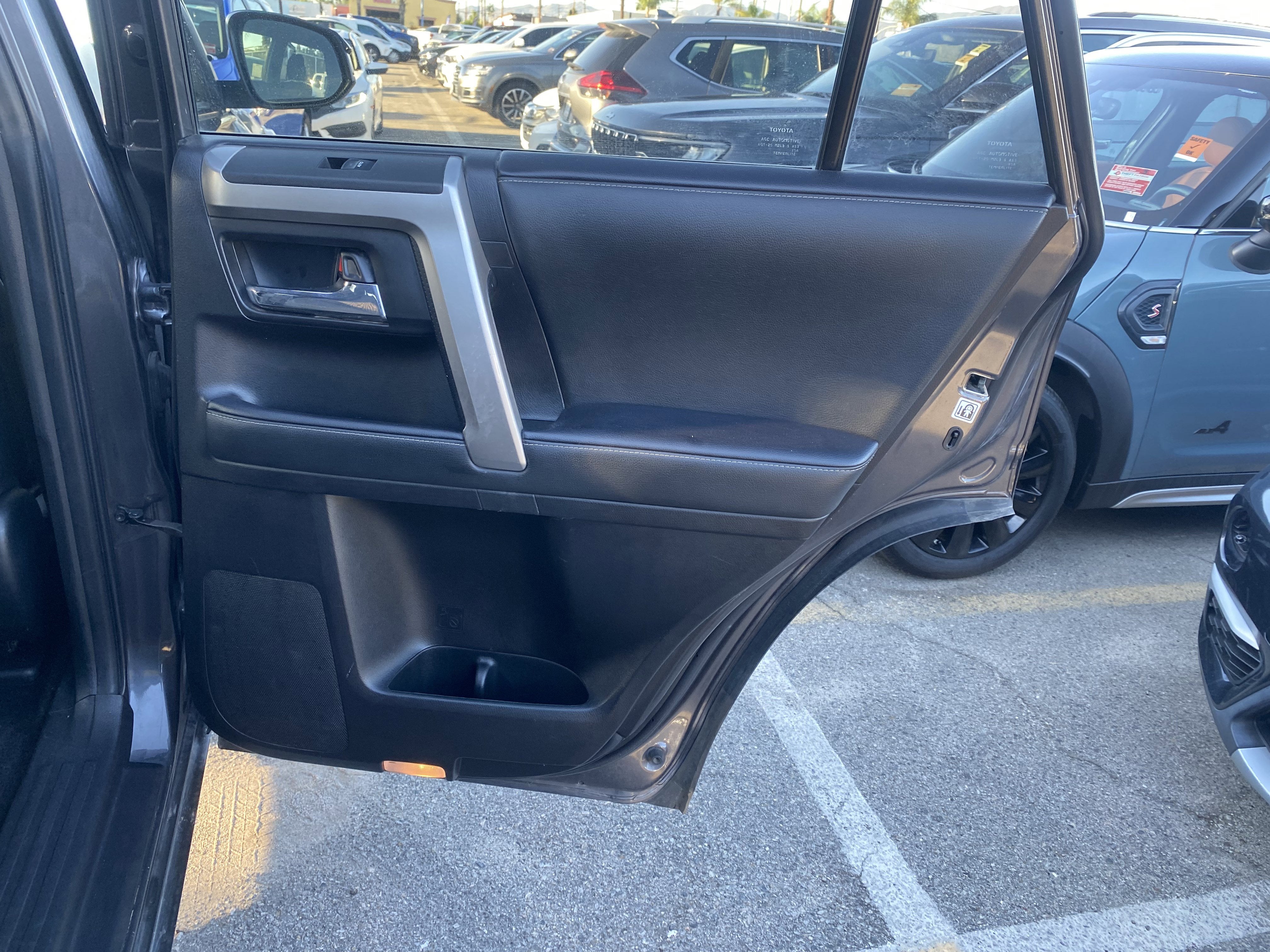 2020 Toyota 4Runner SR5