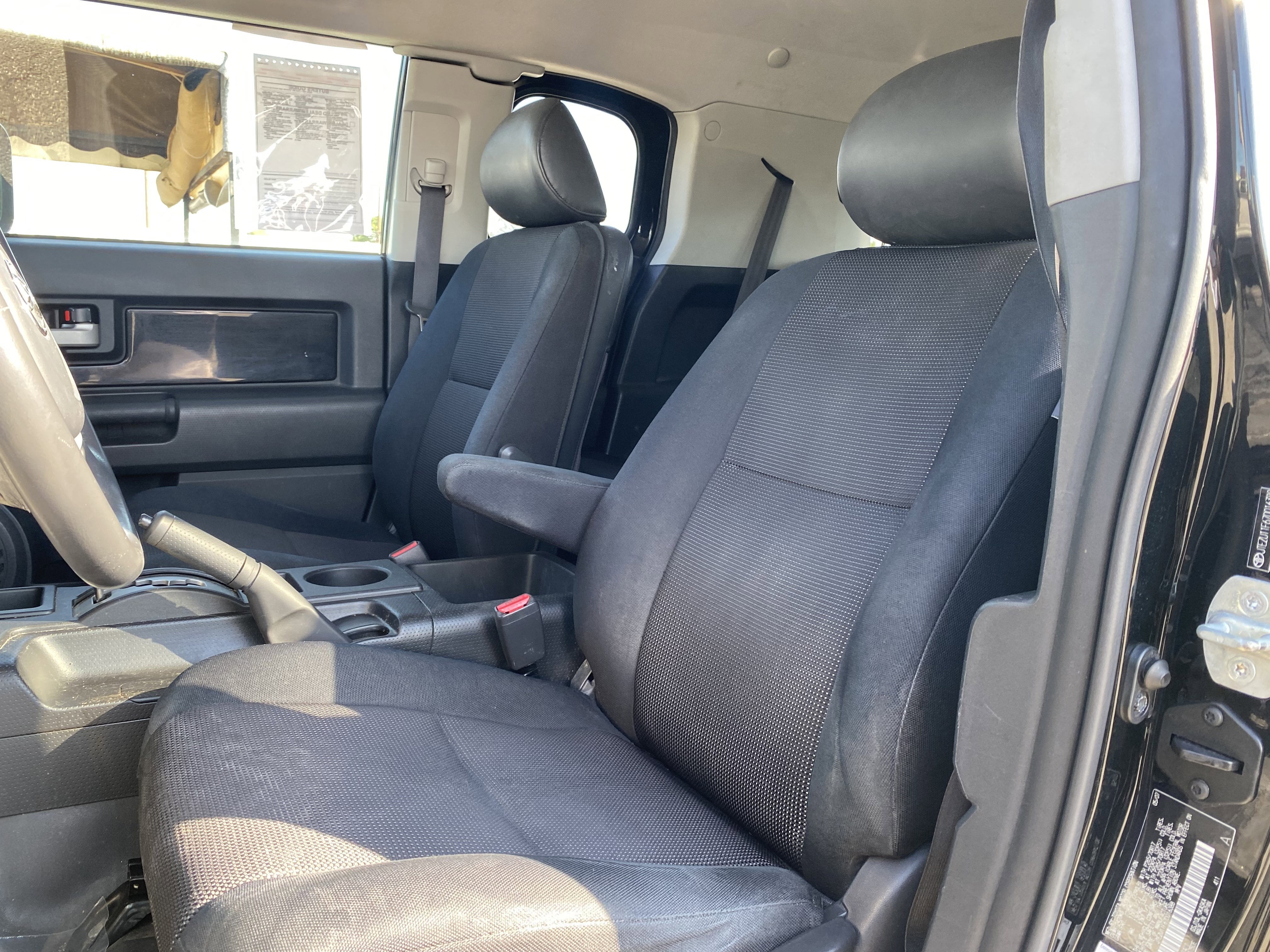 2007 Toyota FJ Cruiser 2WD 4dr Auto (Natl)